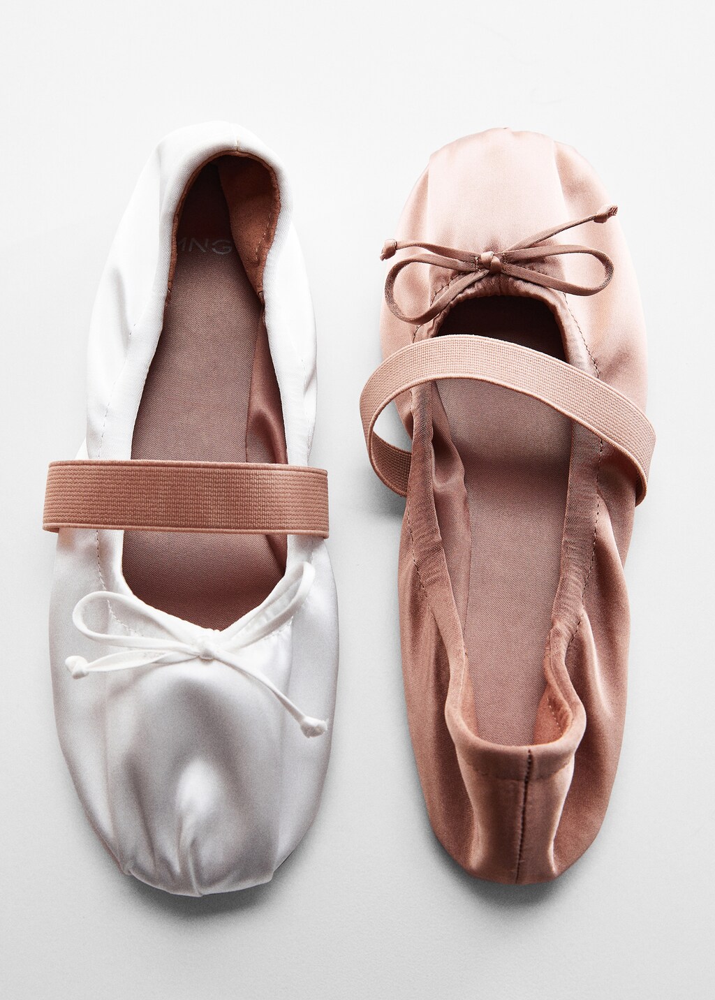 Elastic satin ballet flats