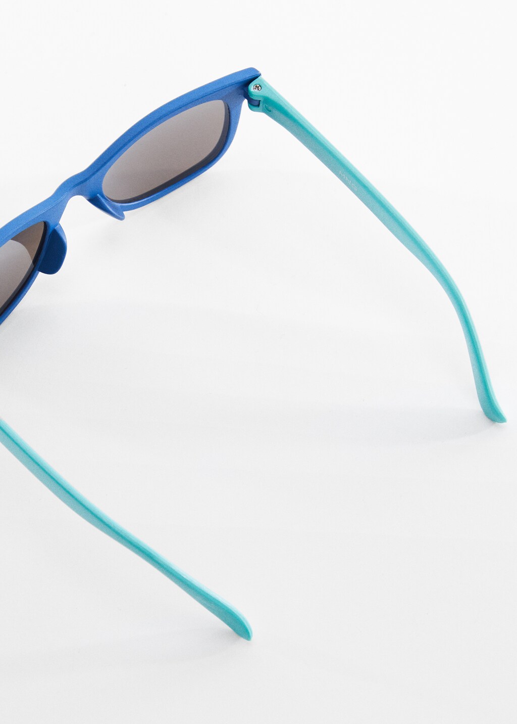 Acetate frame sunglasses - Details of the article 1