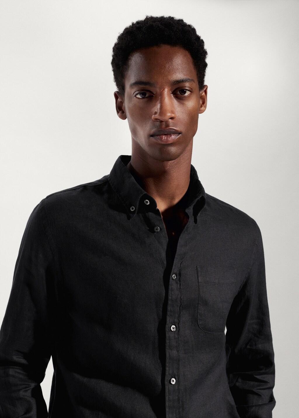 100% linen slim-fit shirt - Details of the article 1