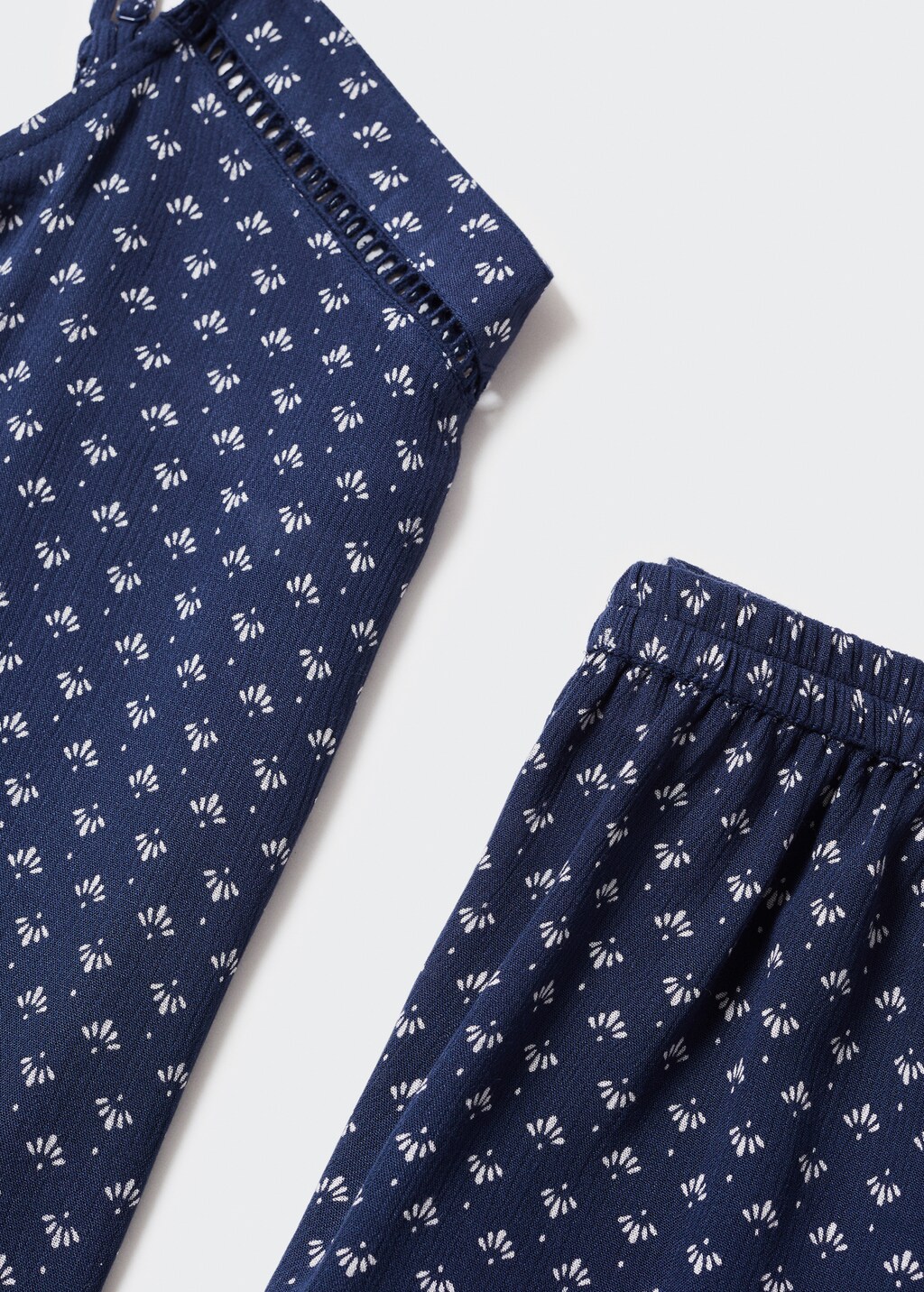 Printed short pyjamas - Details of the article 8