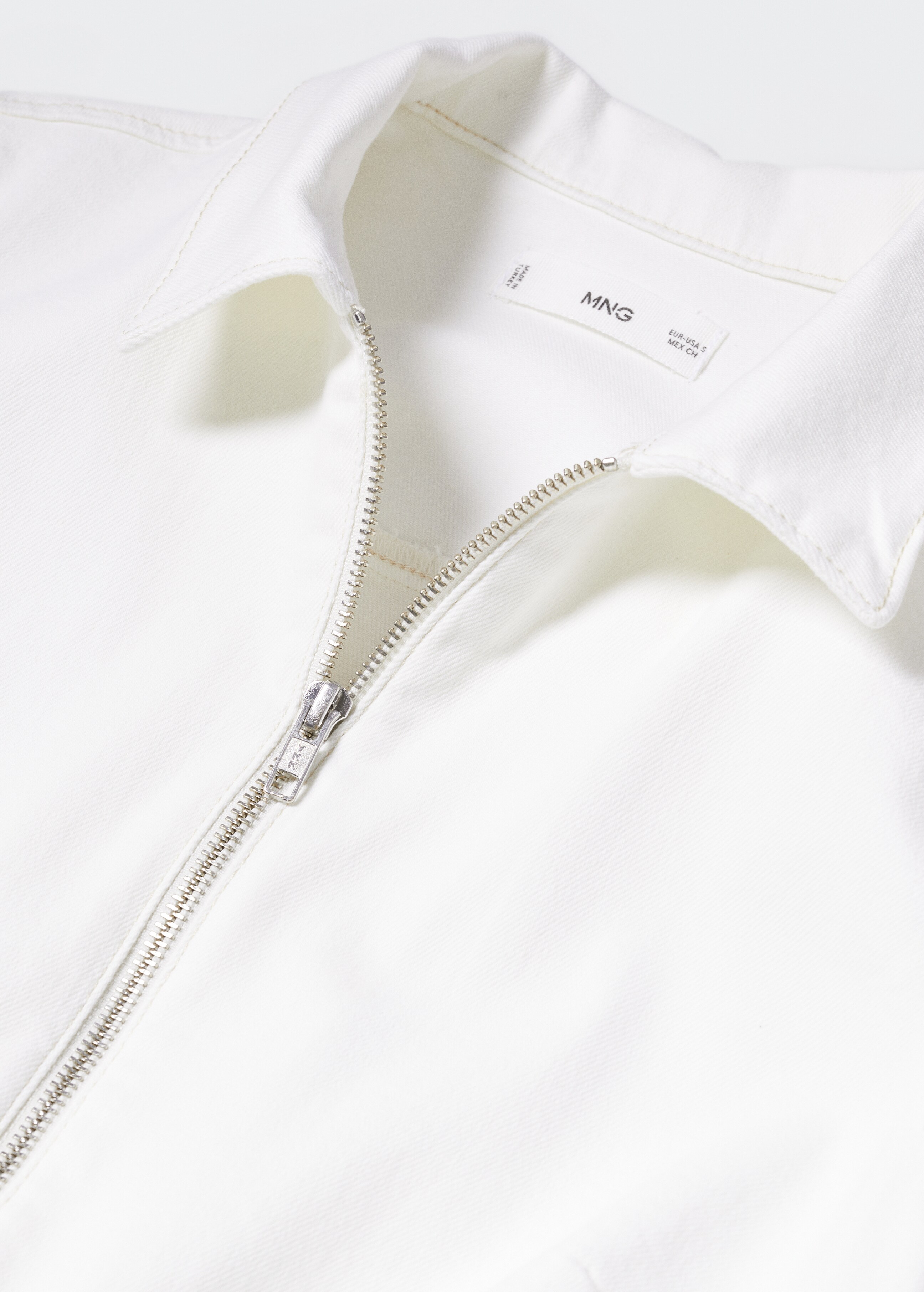 Denim jumpsuit with zipper - Details of the article 8