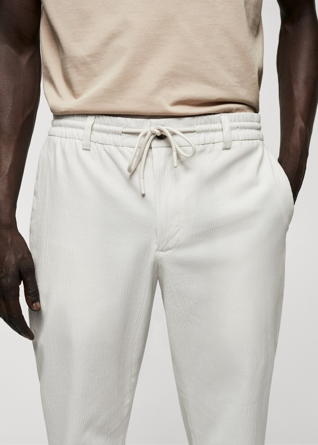 Cotton seersucker trousers with drawstring  - Details of the article 1