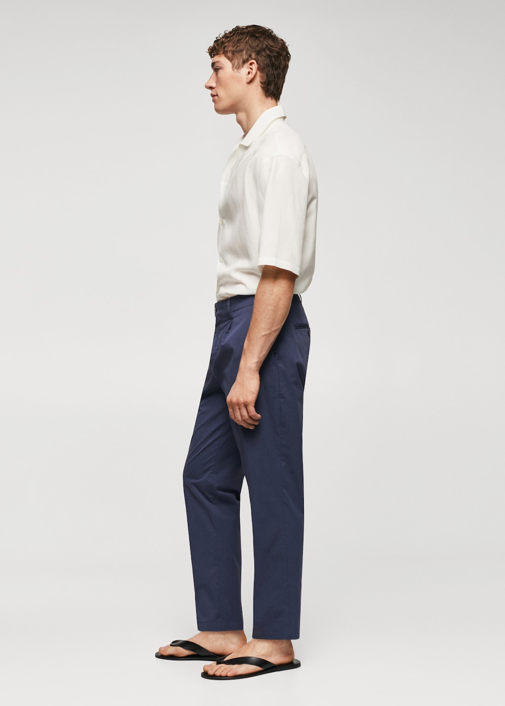 Cotton pleated trousers - Details of the article 2