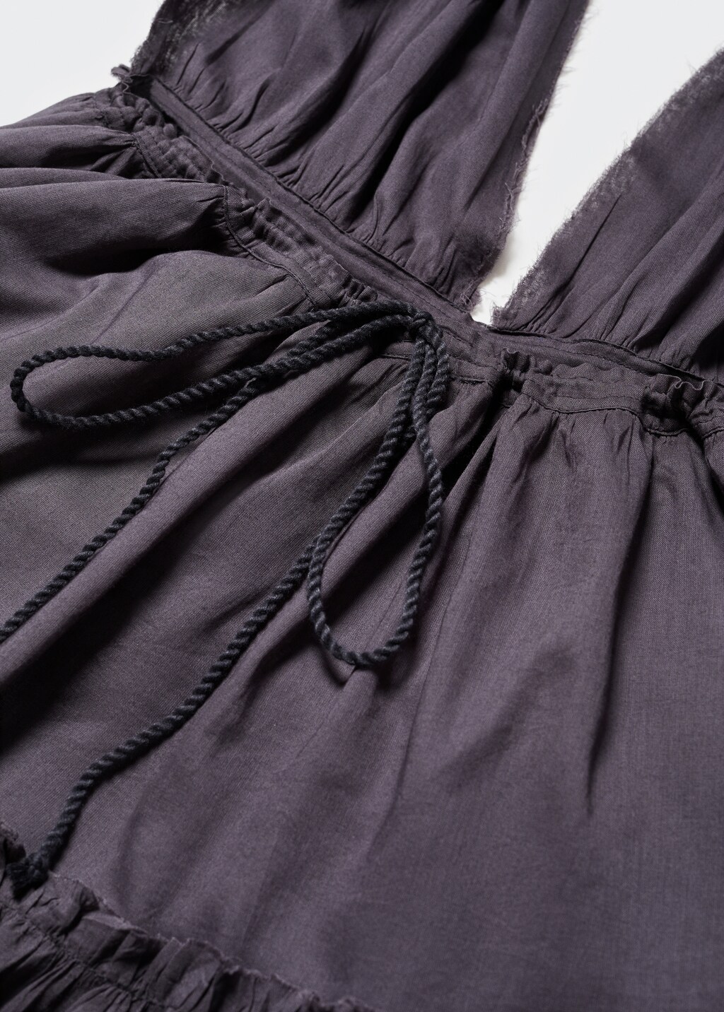 Open-back flared dress - Details of the article 8