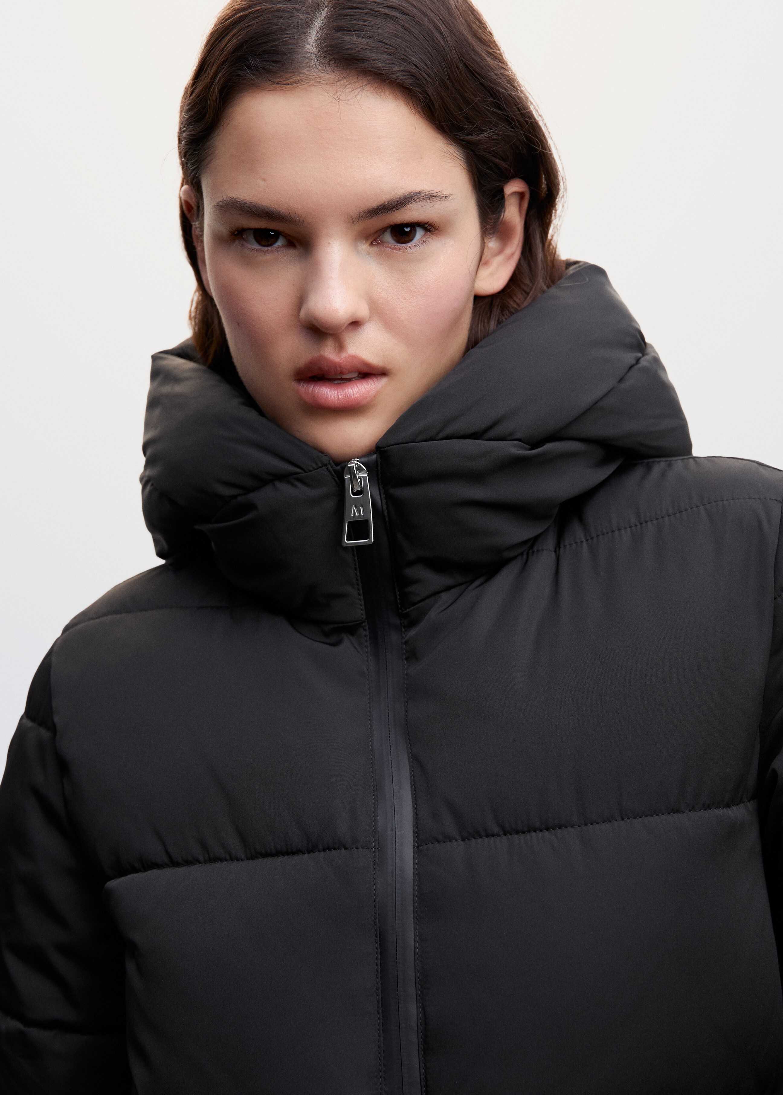Hood quilted coat - Details of the article 1