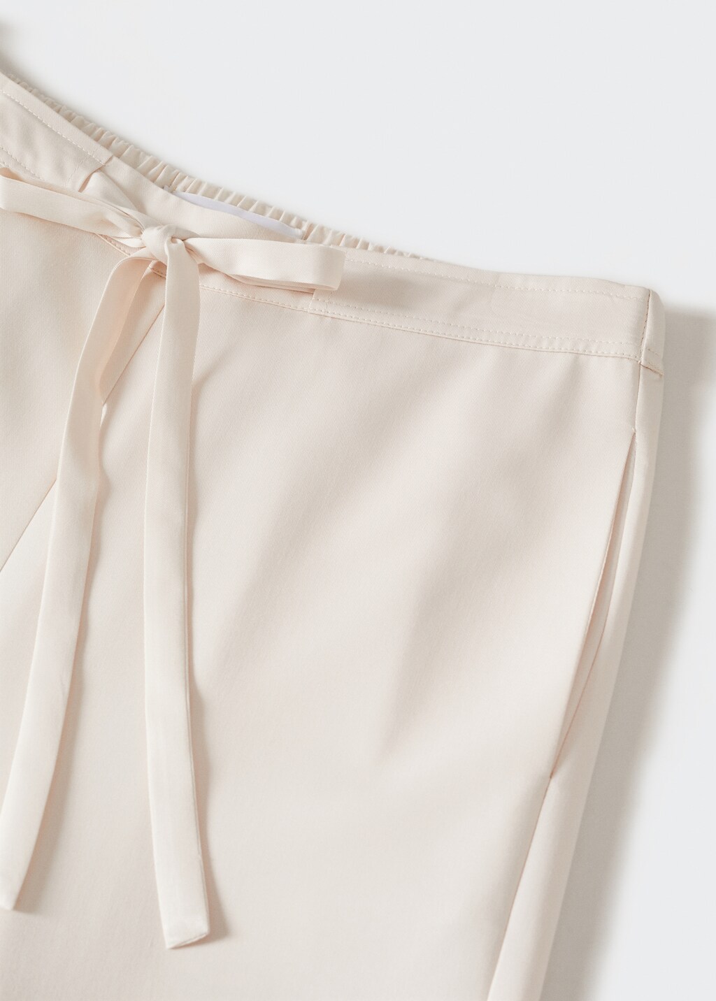 Flowy straight-fit trousers - Details of the article 8