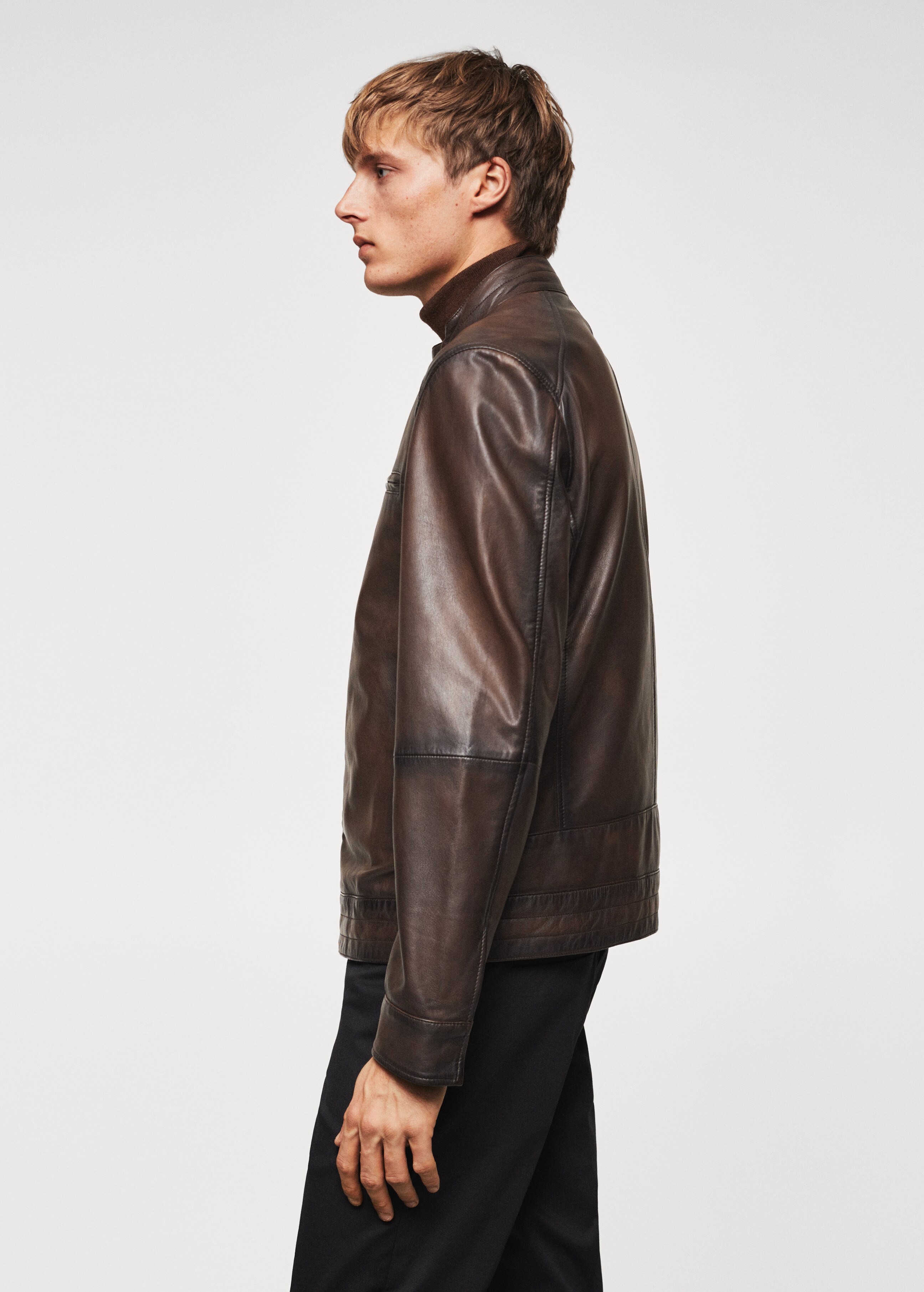 Pocket leather jacket - Details of the article 6