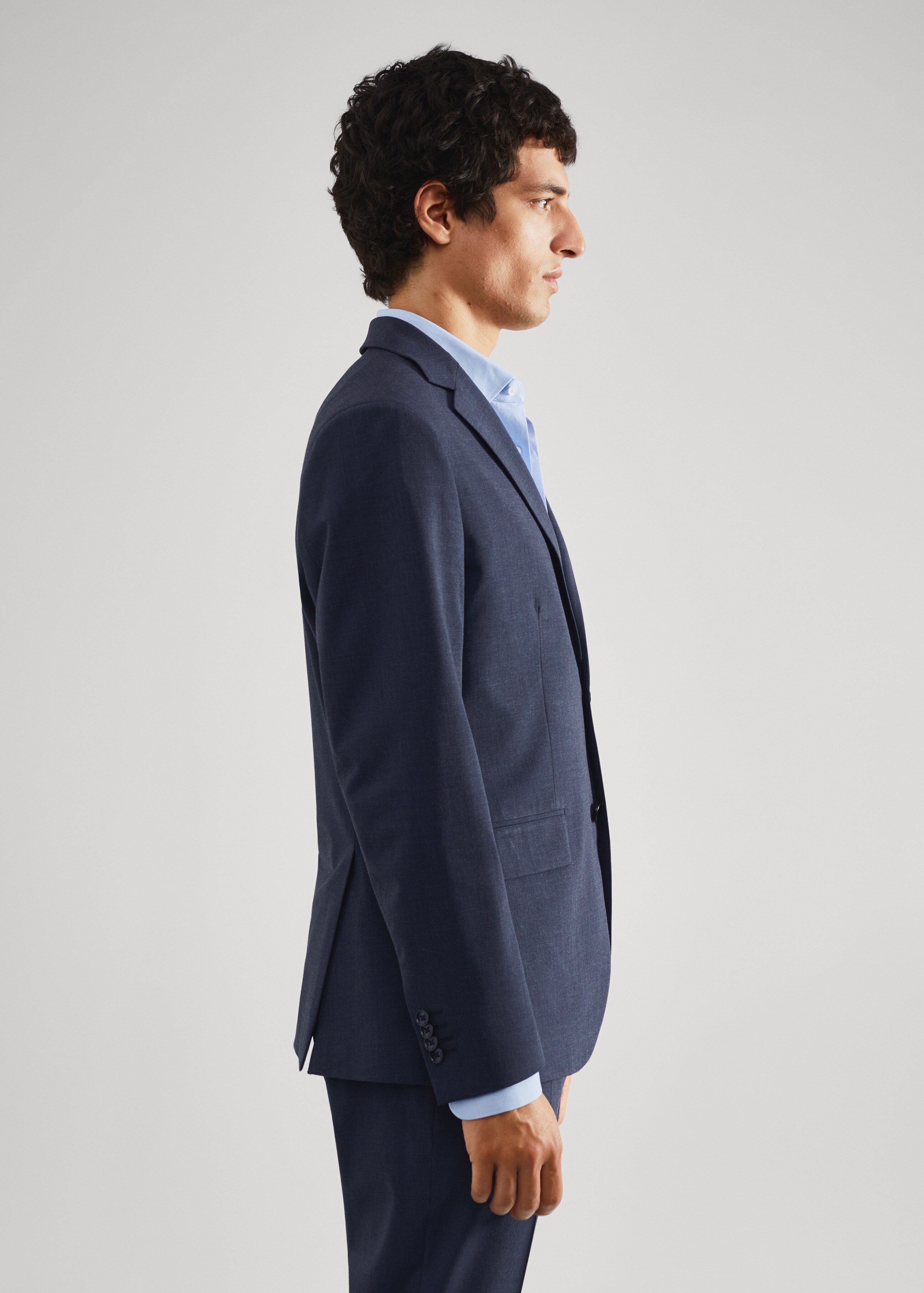 Slim-fit suit blazer  - Details of the article 1