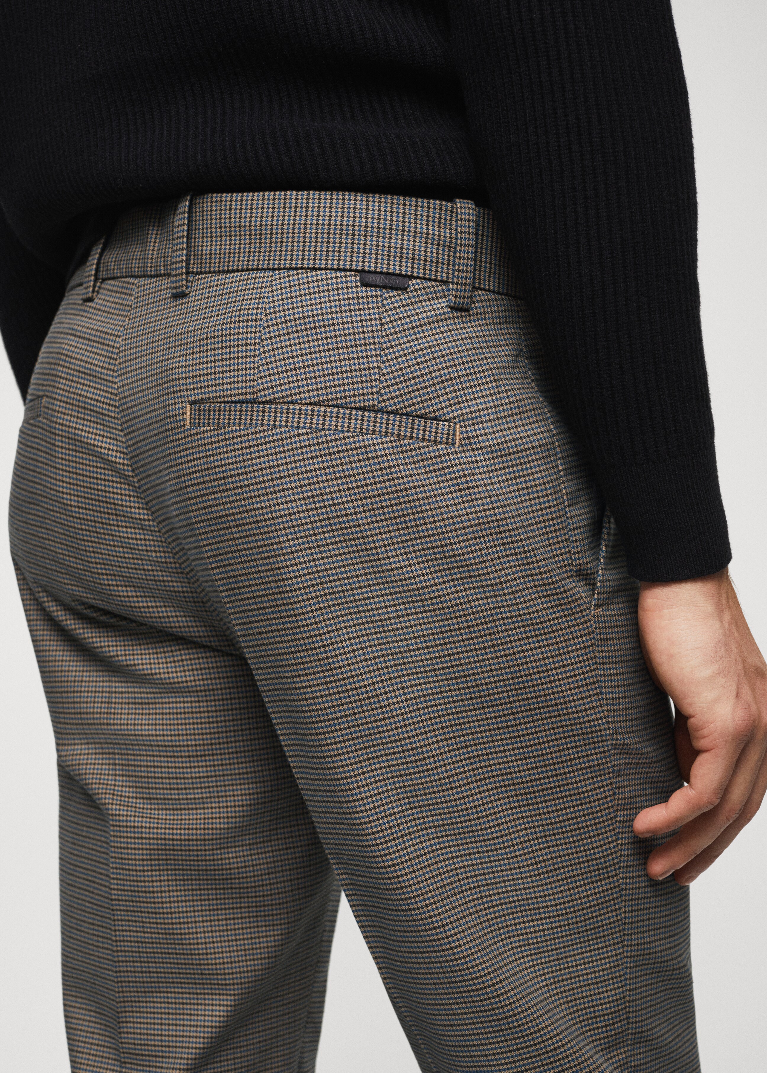 Slim fit houndstooth  trousers - Details of the article 6