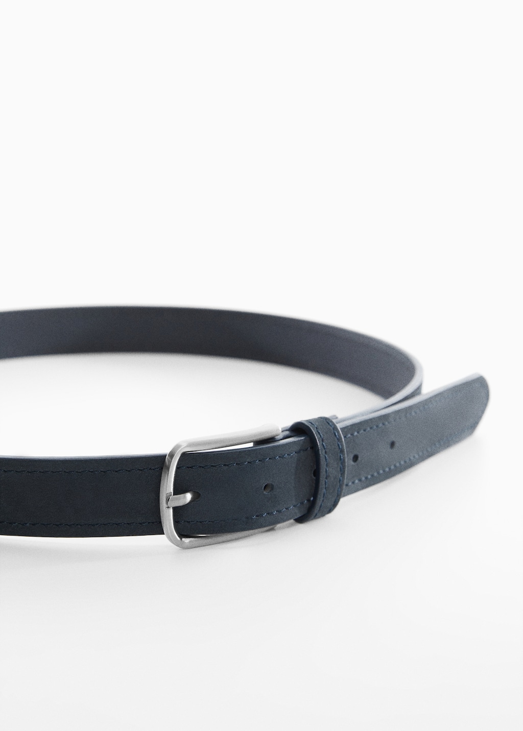 Leather belt - Details of the article 1