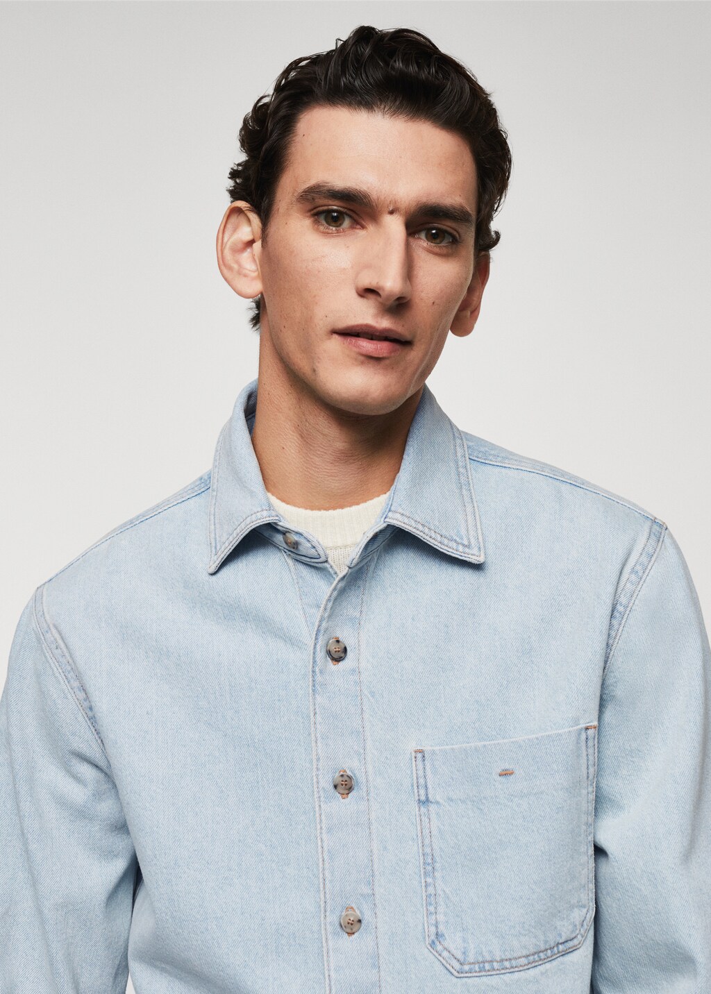 Pocket denim overshirt - Details of the article 1