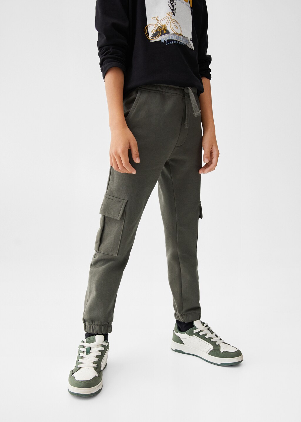 Cargo jogger trousers - Details of the article 2