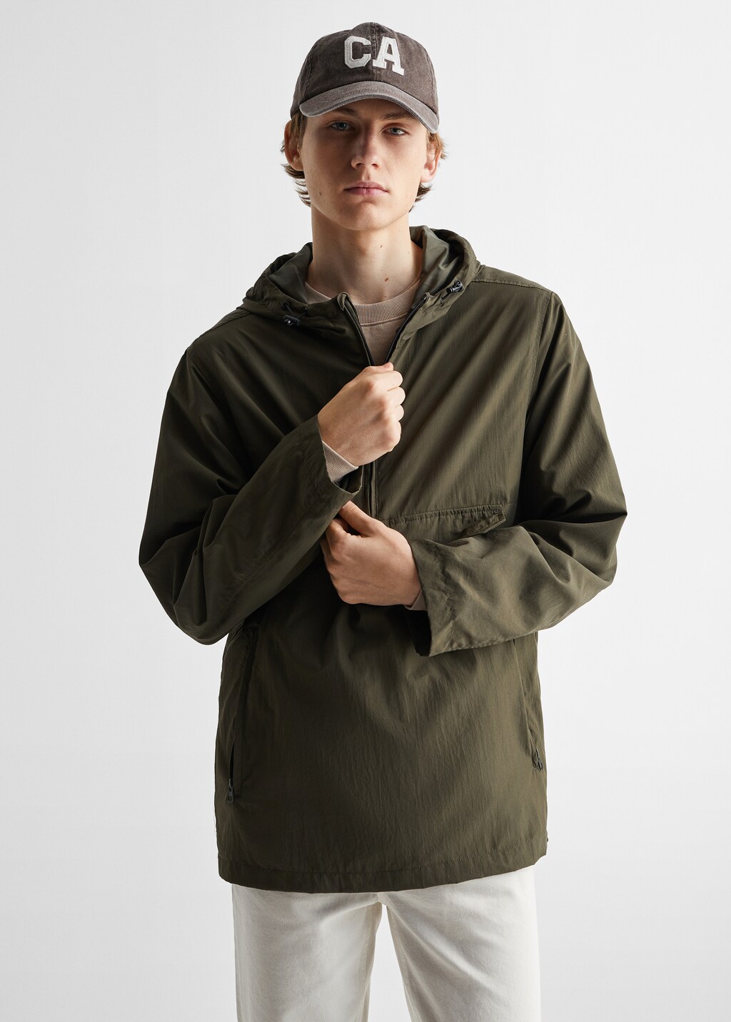 Waterproof windbreaker jacket - Details of the article 4