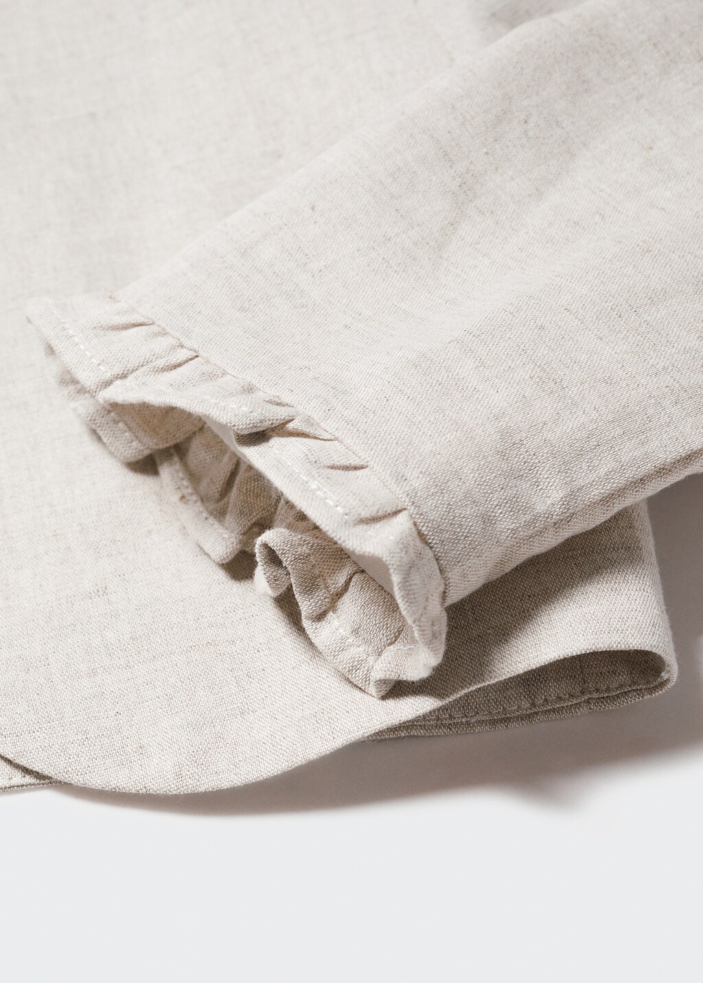 Ruffled linen jacket - Details of the article 0