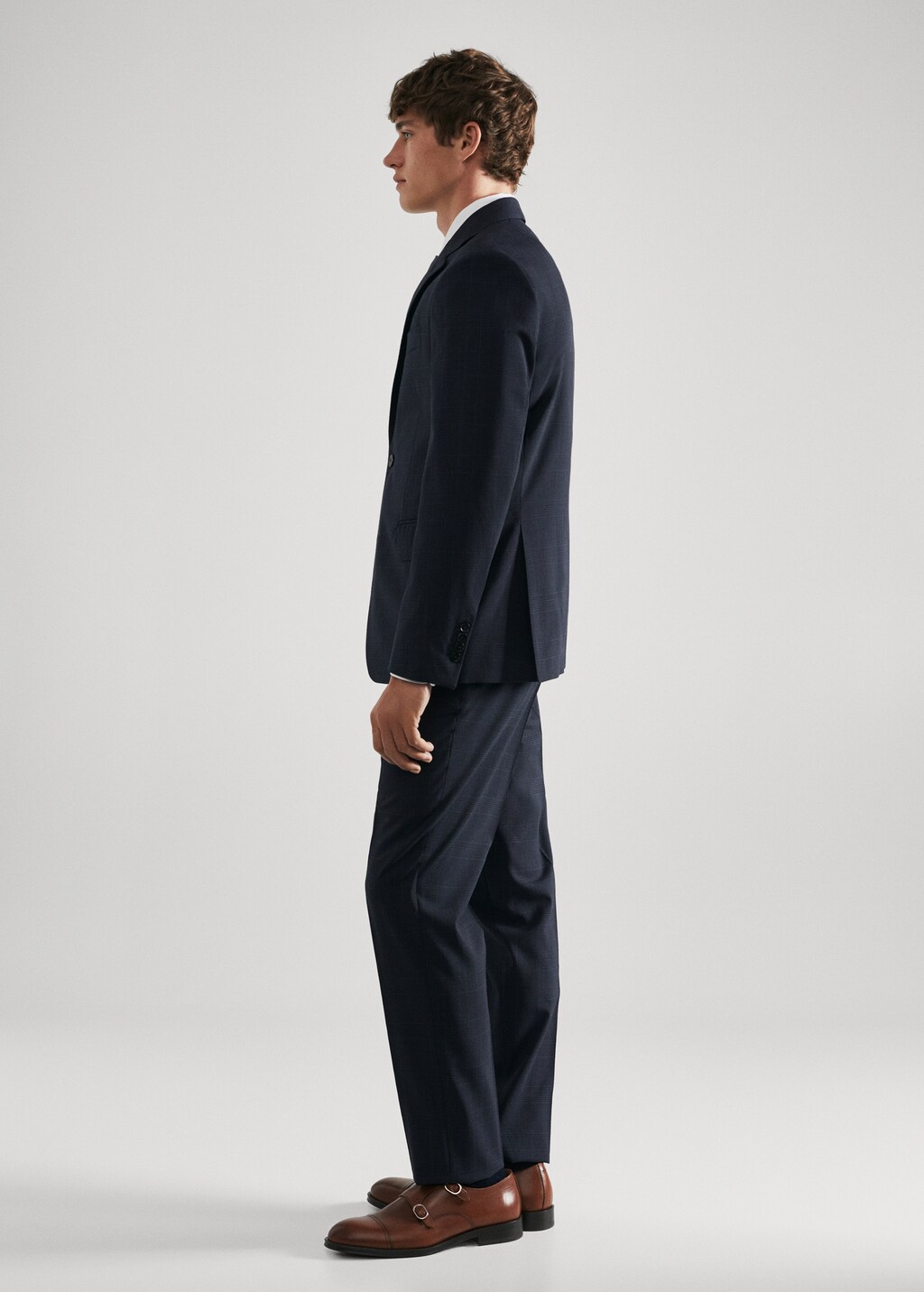 Slim fit virgin wool suit trousers - Details of the article 4