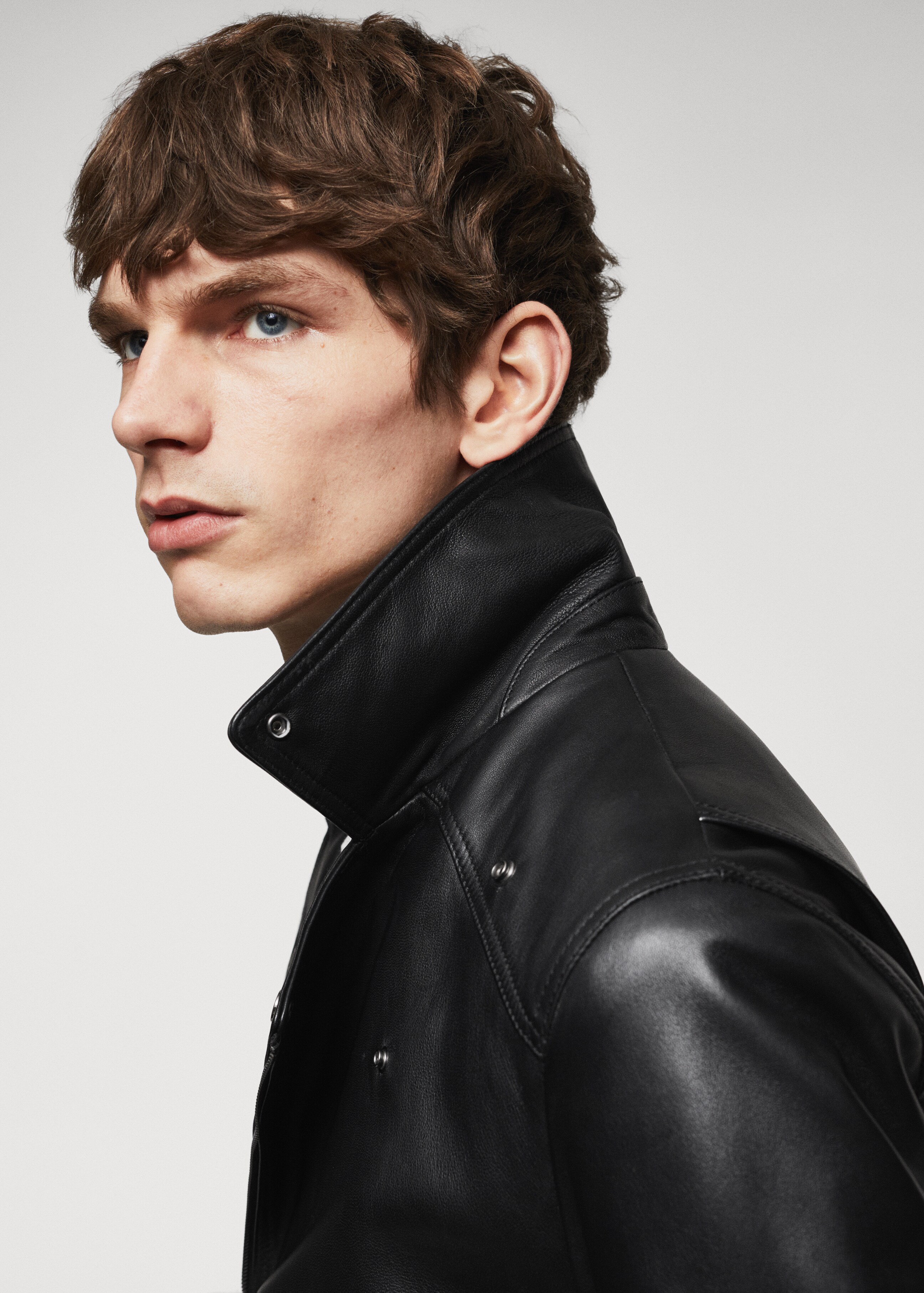 Leather biker jacket - Details of the article 4