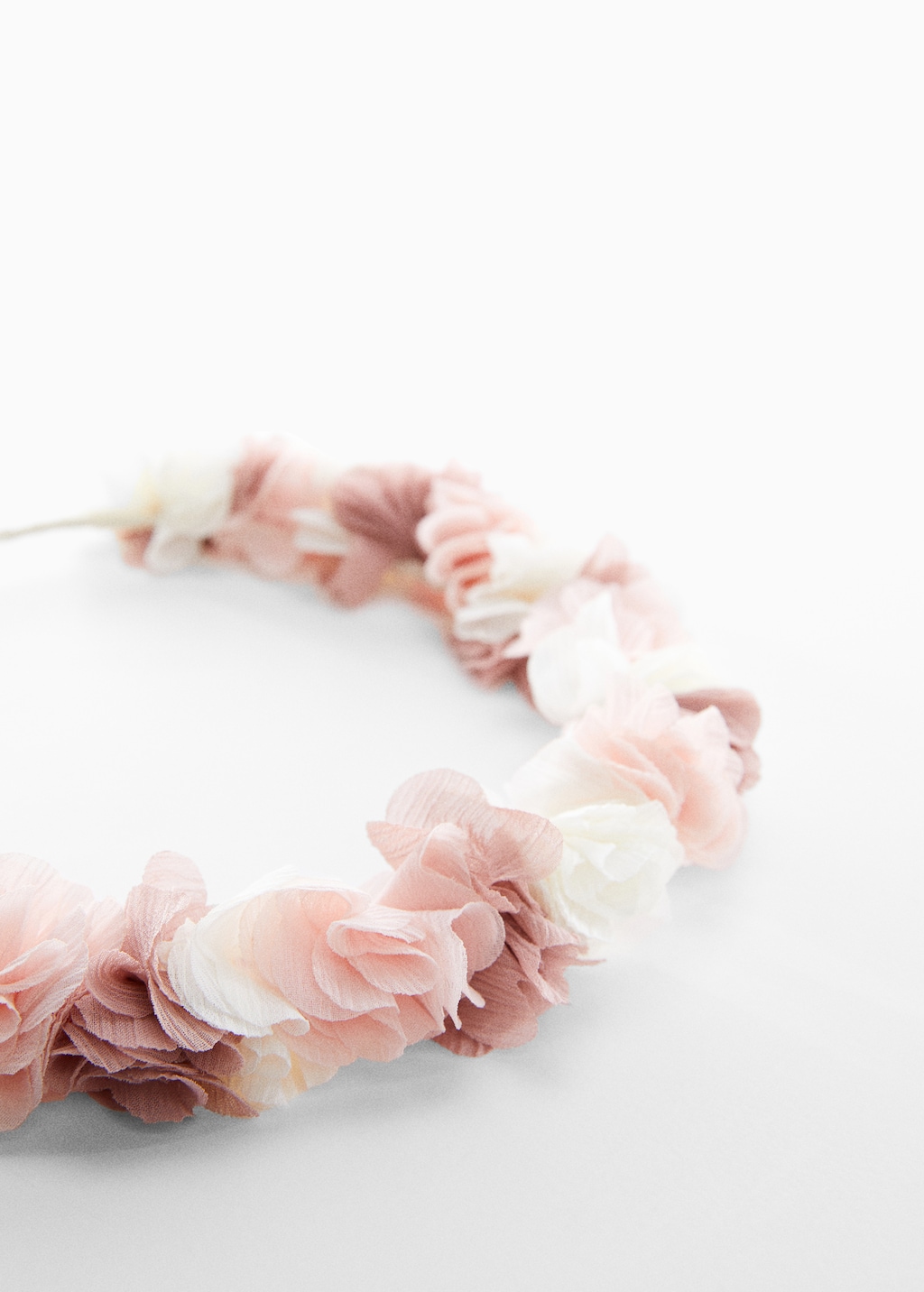 Headband with embossed flowers - Medium plane