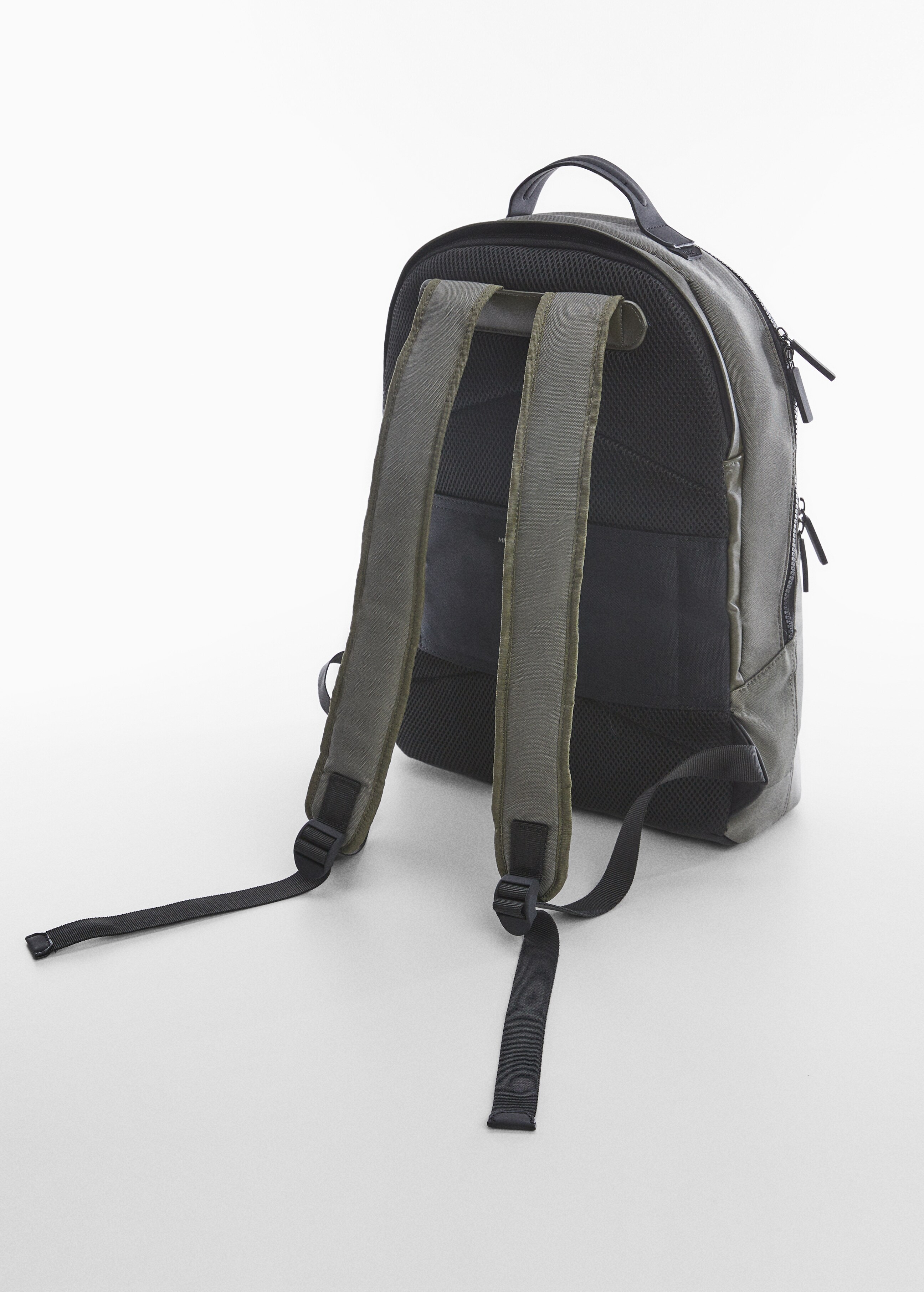 Wasserabweisender Rucksack mit Taschen - Detail des Artikels 2