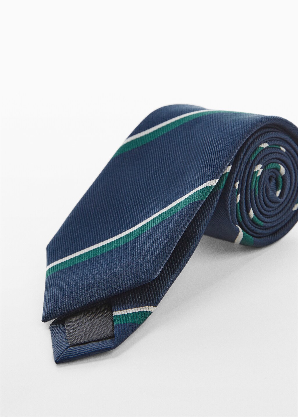 Striped tie - Medium plane