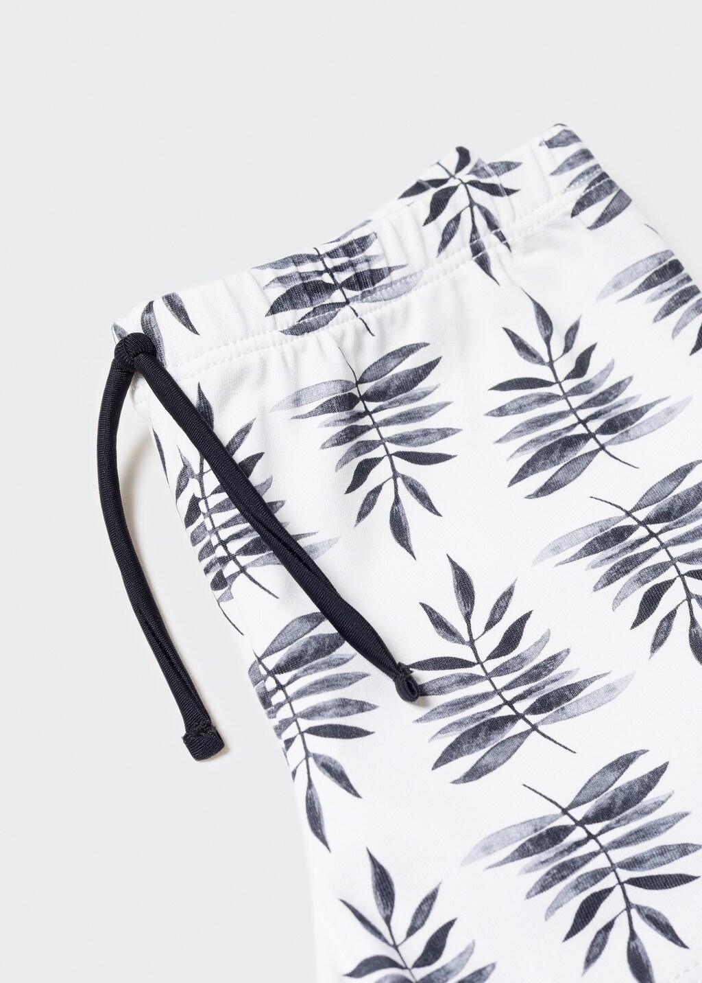 Printed swimsuit - Details of the article 8