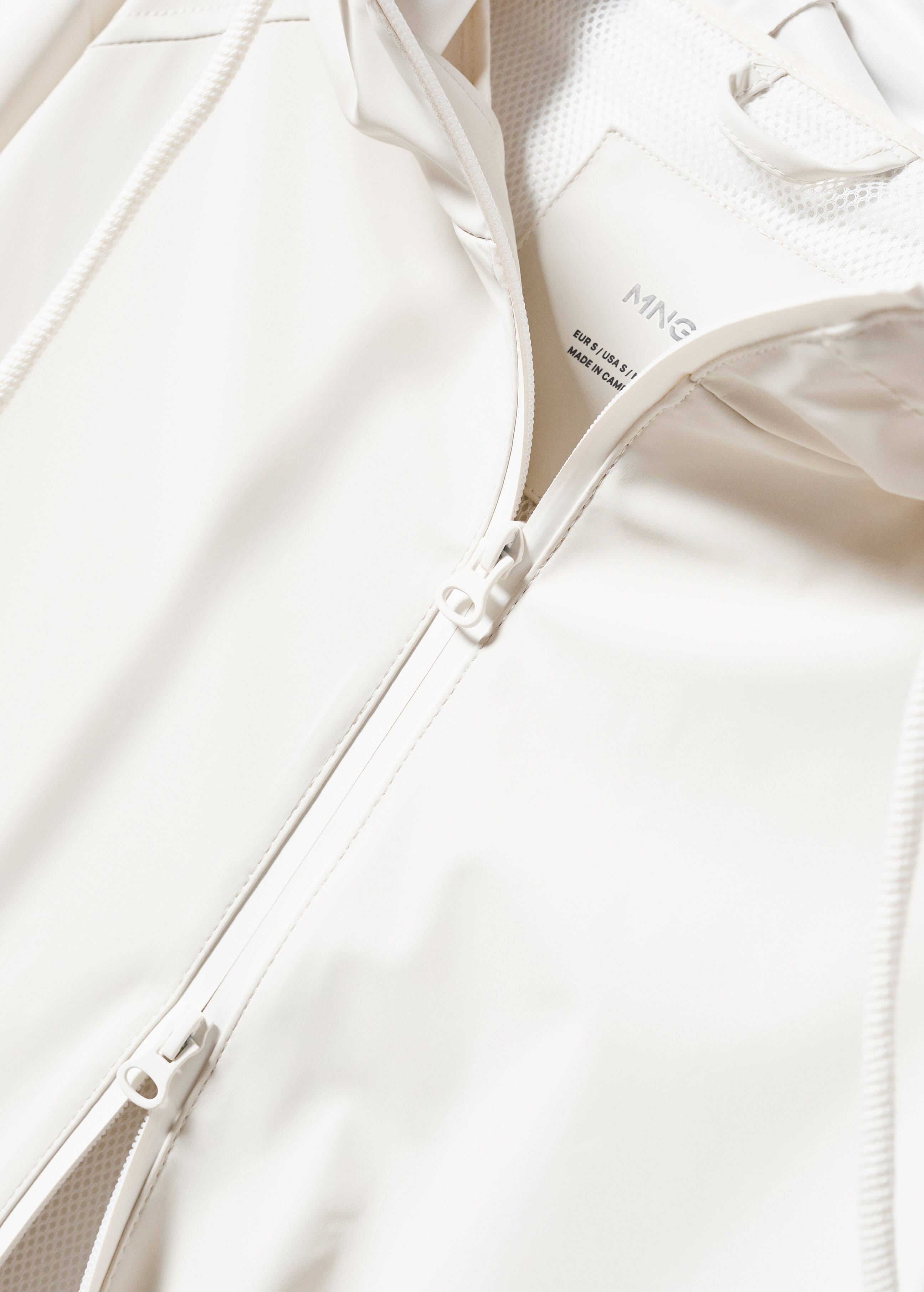 Waterproof parka - Details of the article 8