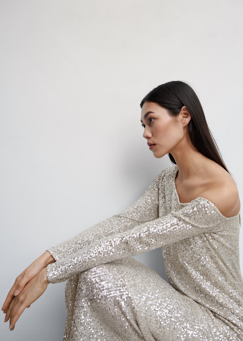 Asymmetric sequin dress - Details of the article 2