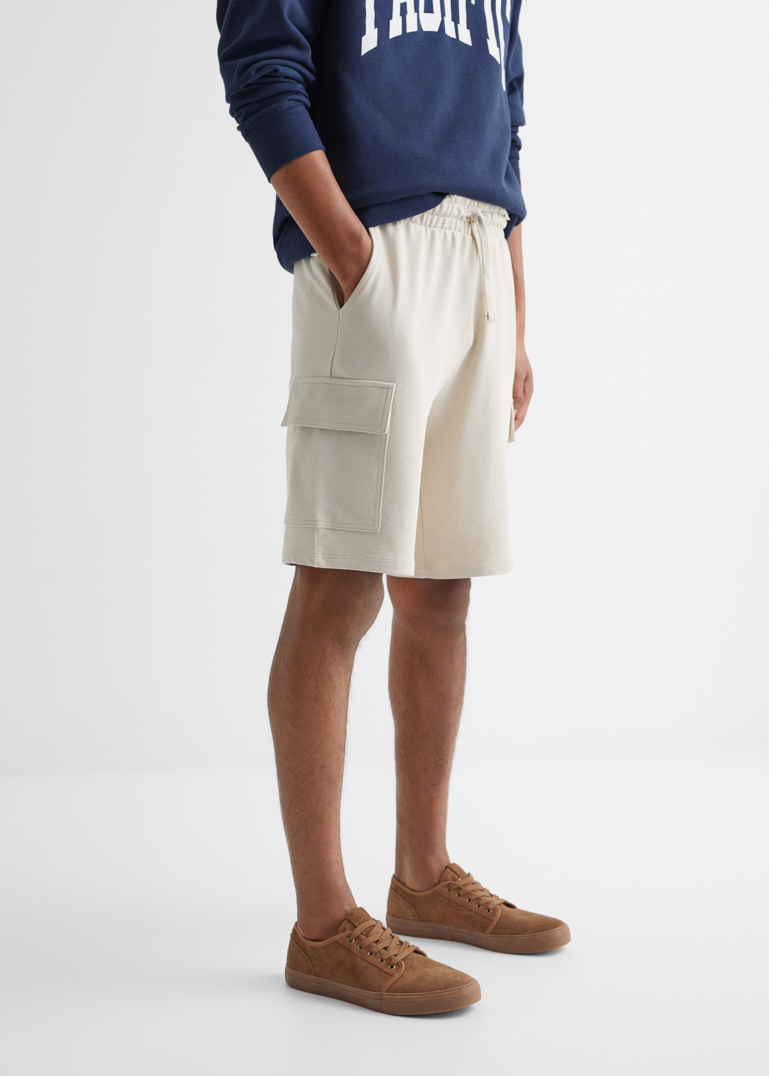 Cargo Bermuda shorts - Details of the article 6