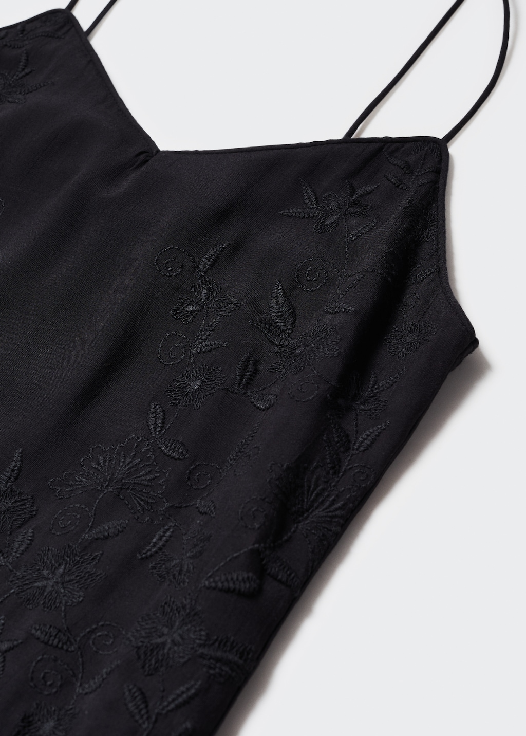 Embroidered long dress - Details of the article 8