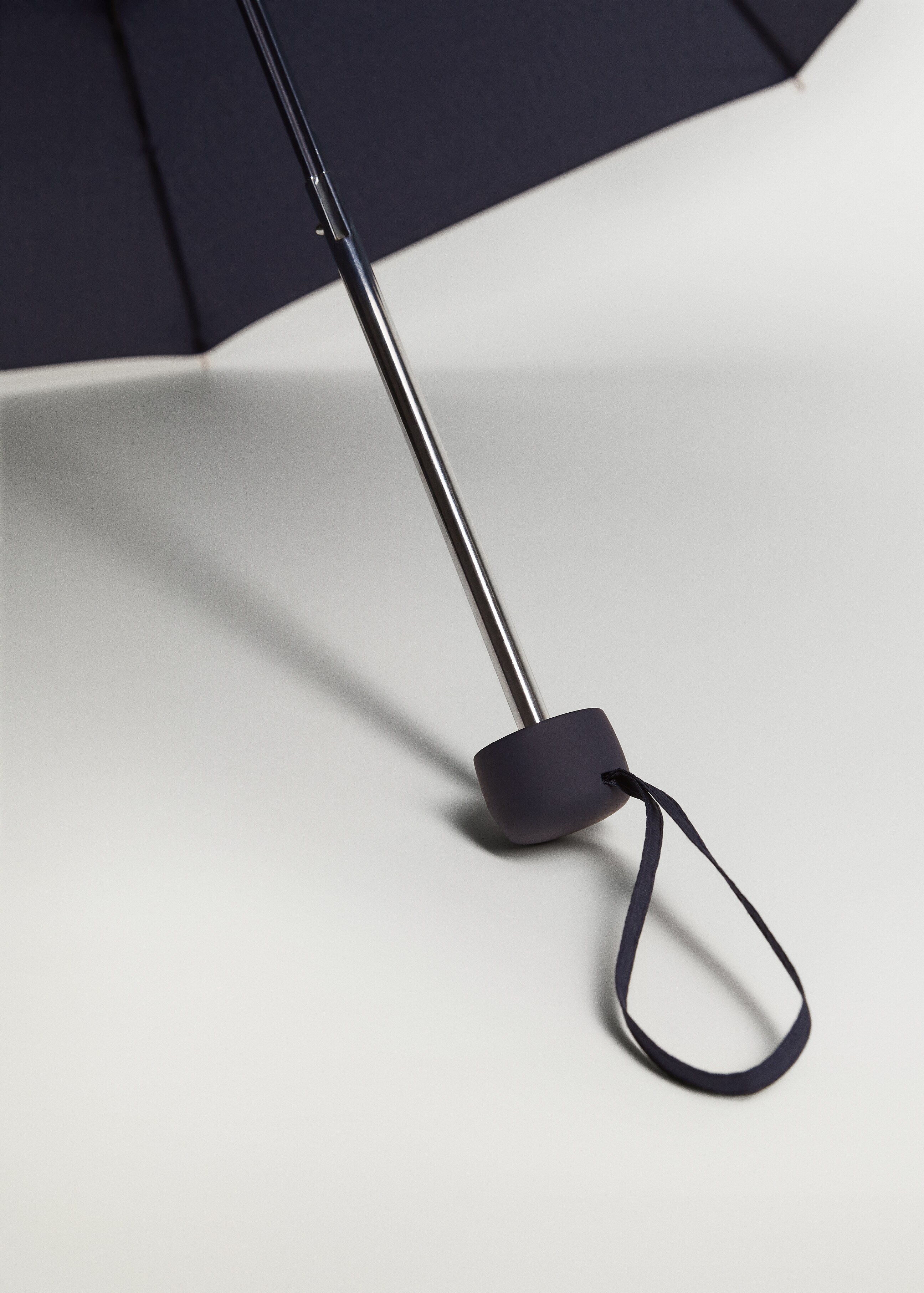 Plain folding umbrella - Details of the article 2