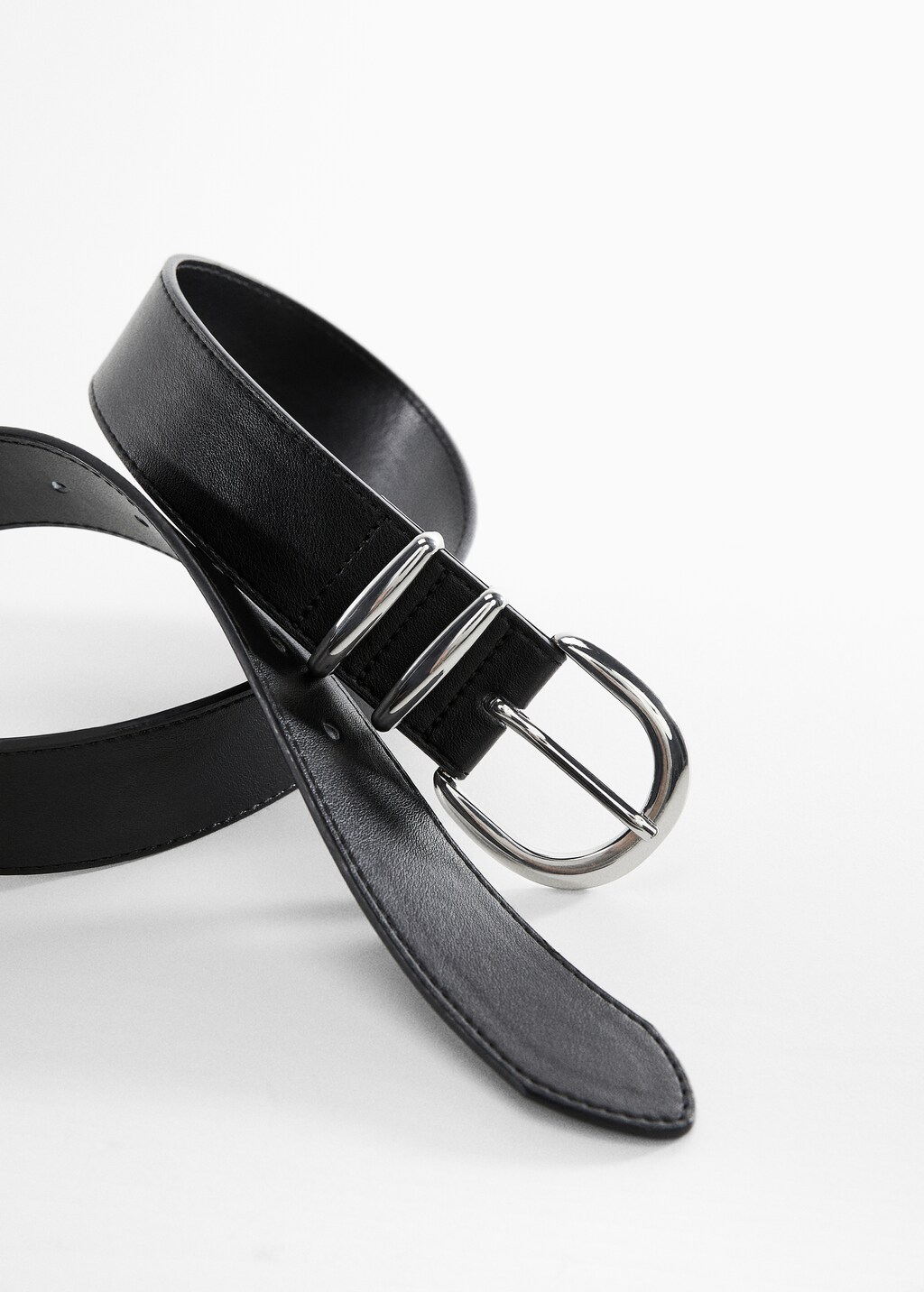 Rounded buckle belt - Medium plane