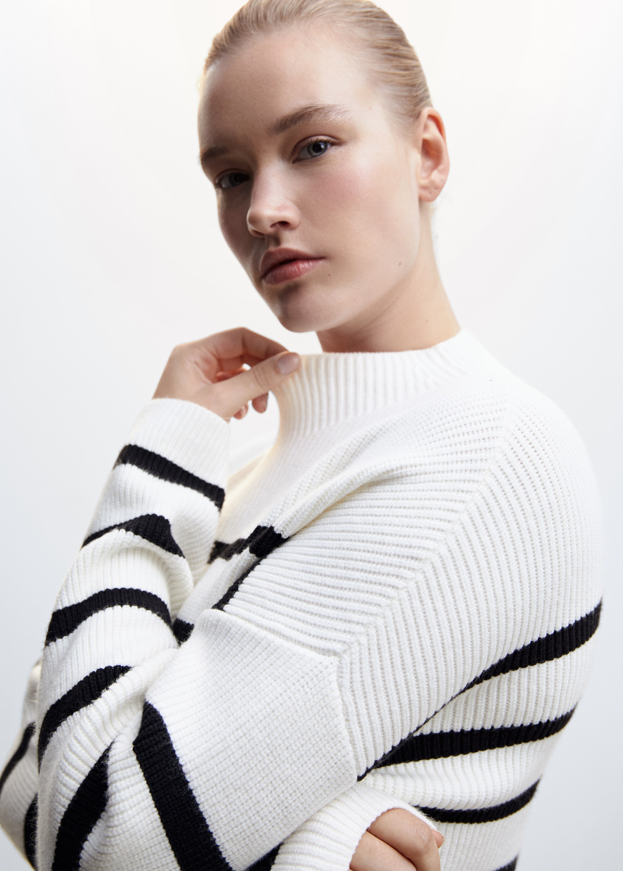 Striped rib sweater - Details of the article 4