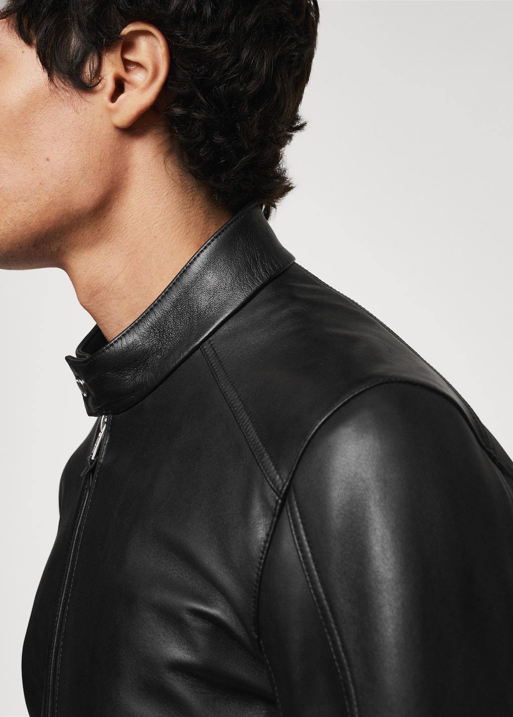 Blouson biker en cuir zippé - Détail de l'article 4