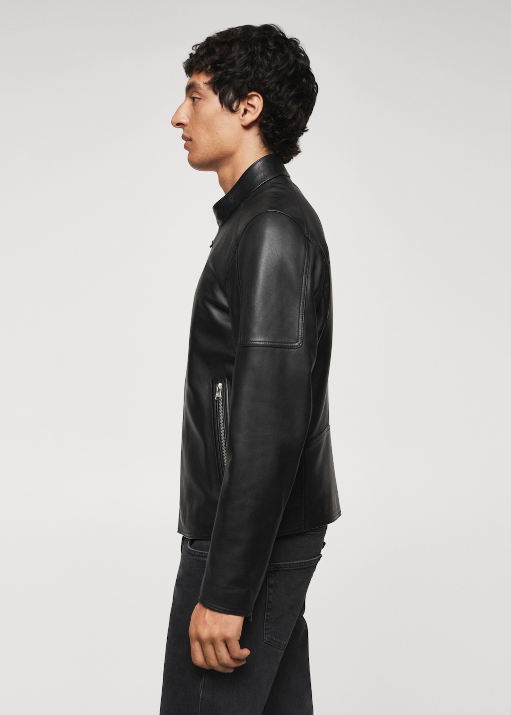 Zip-detail leather biker jacket - Details of the article 6