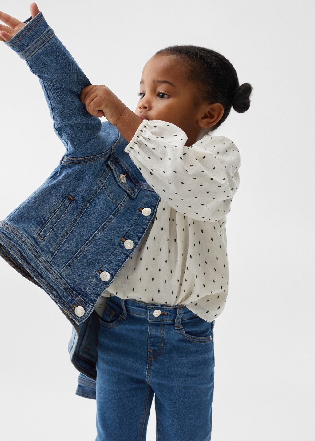 Jeansjacke mit Taschen - Detail des Artikels 2