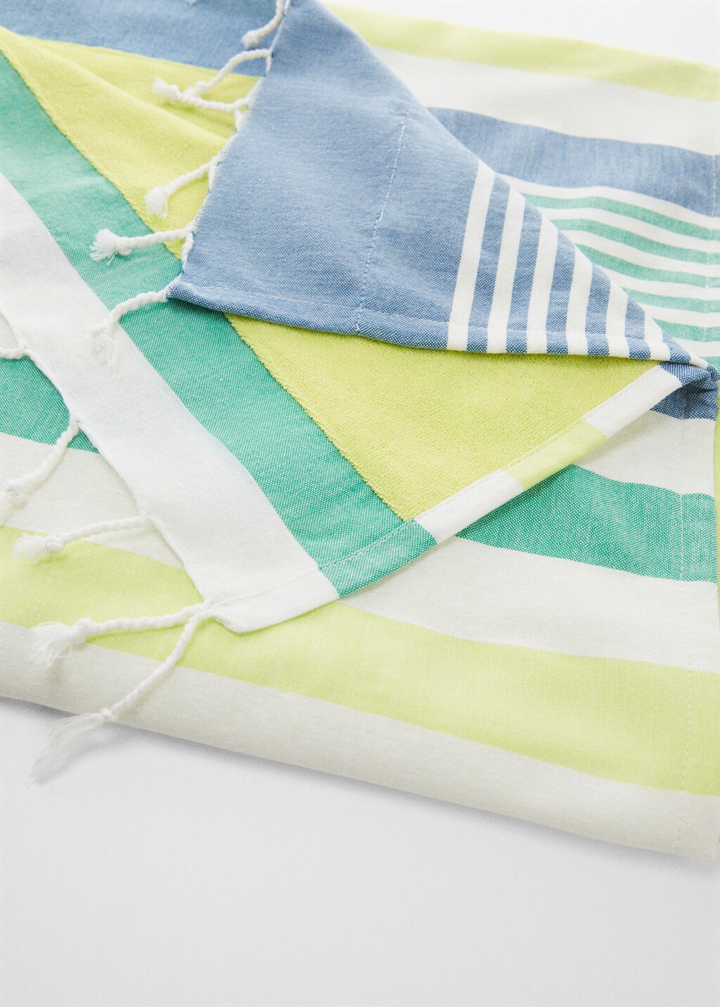 Striped cotton towel - Details of the article 2