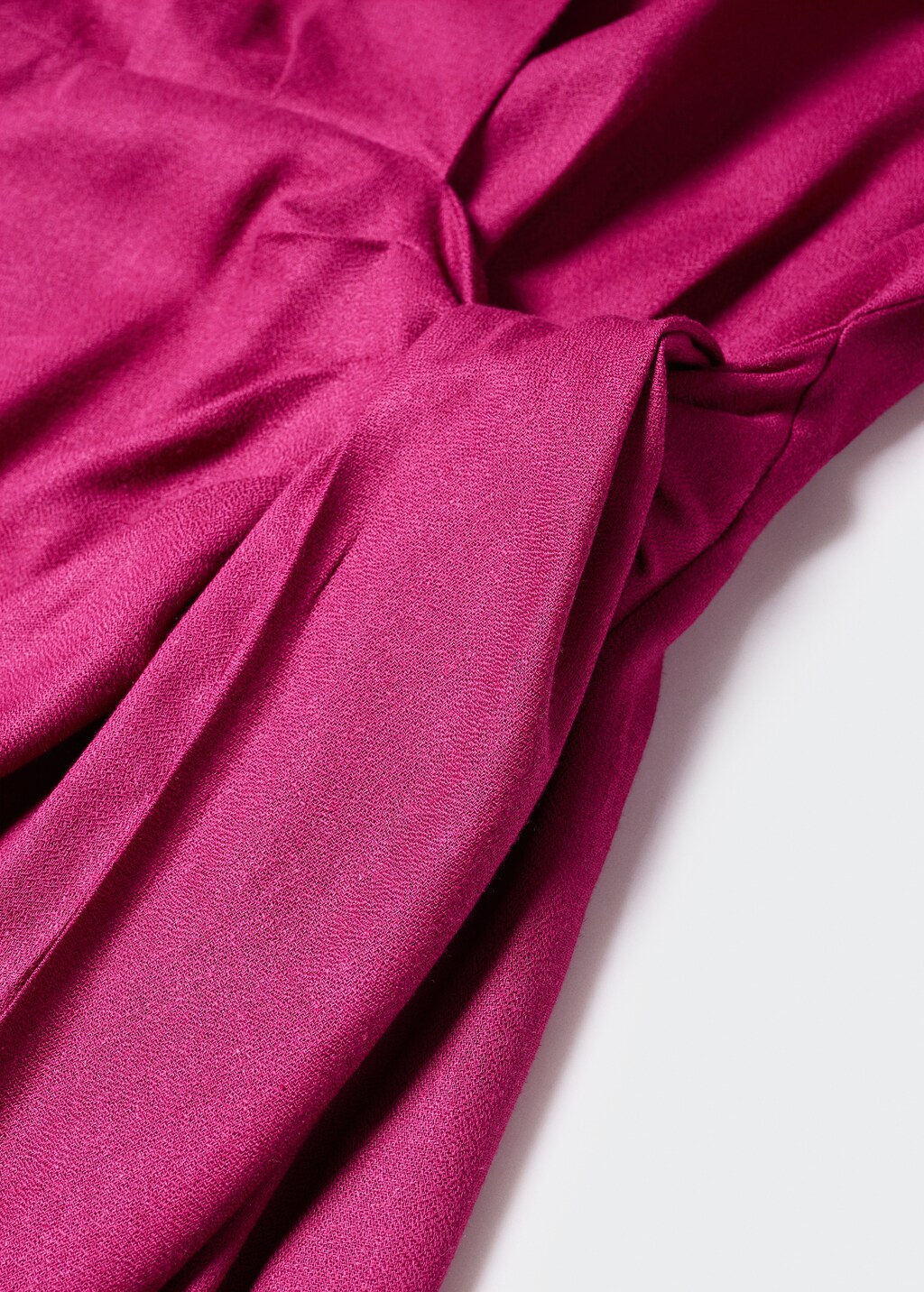 Draped wrap dress - Details of the article 8