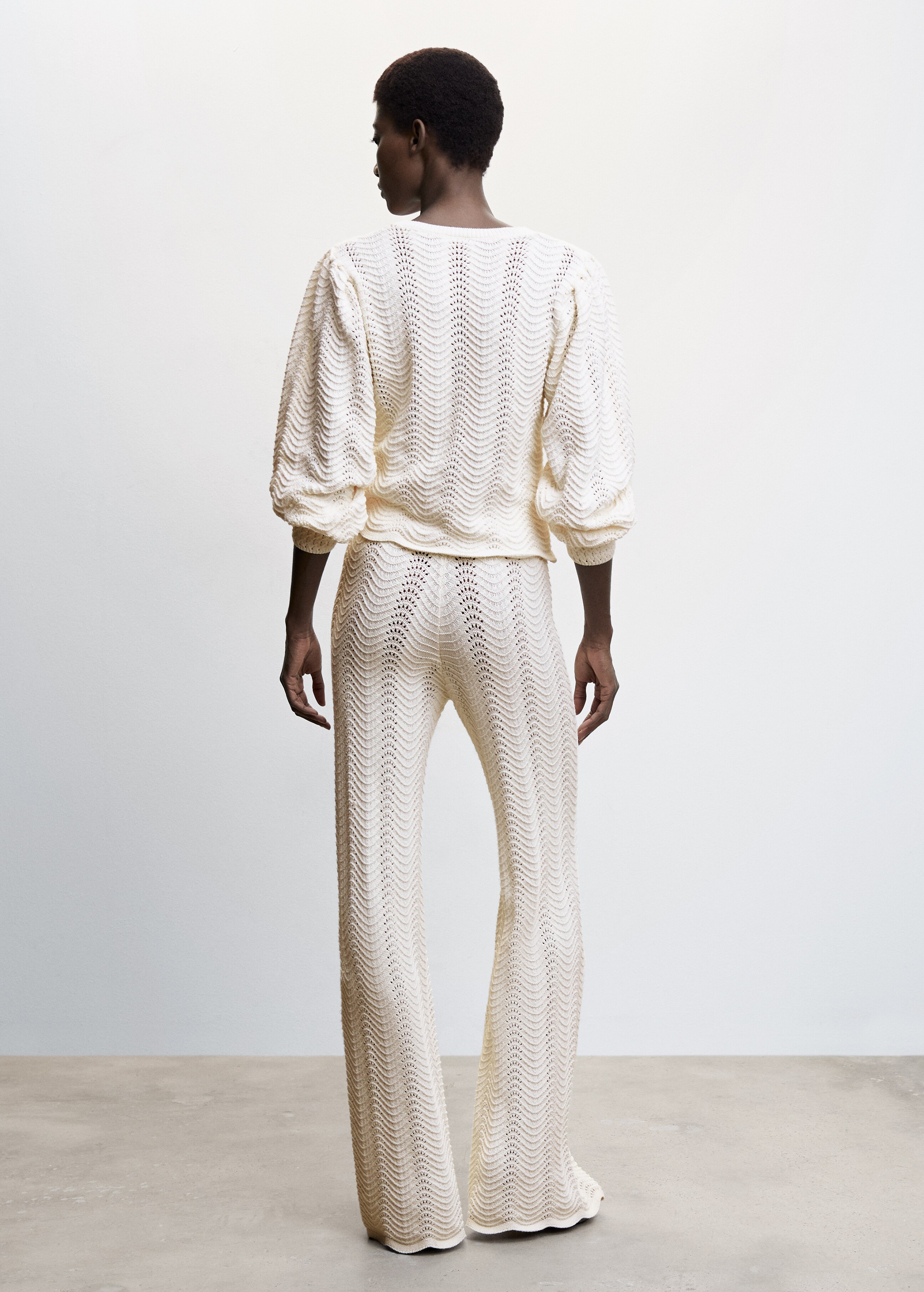 Openwork knit pants - Reverse of the article