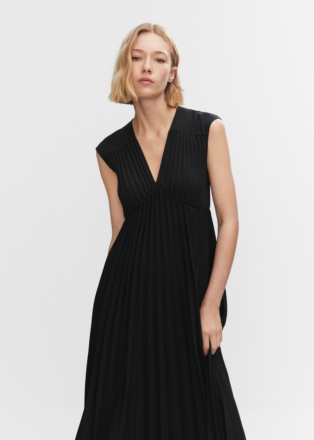 V-neck pleated dress - Medium plane