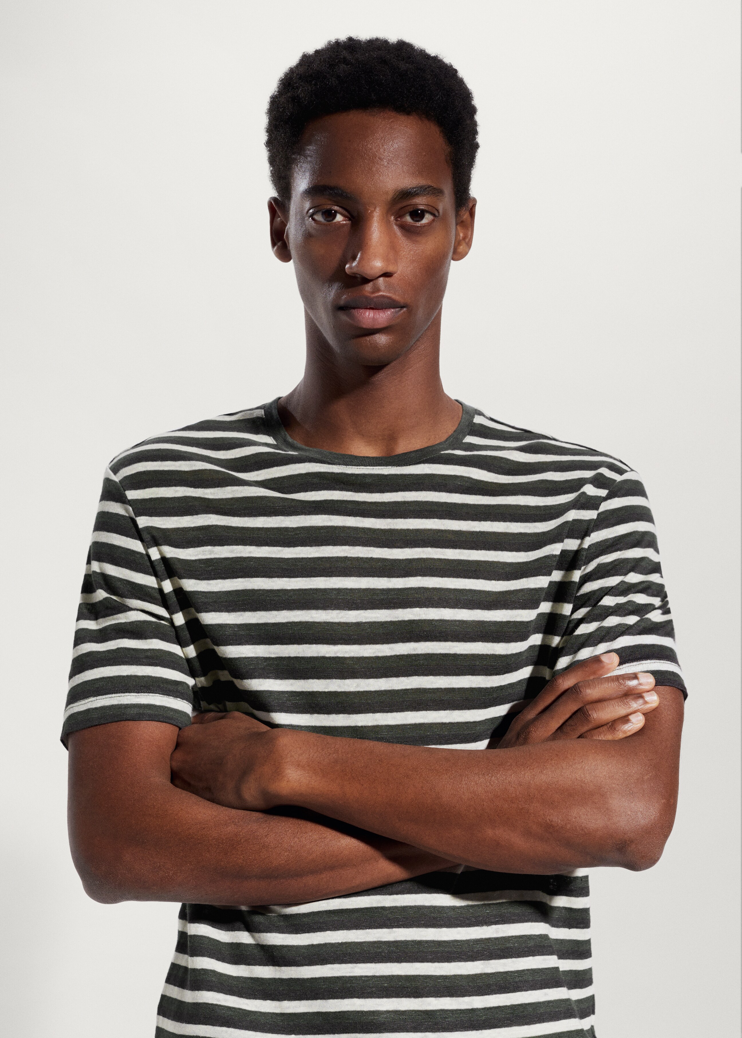 100% linen striped t-shirt - Details of the article 1