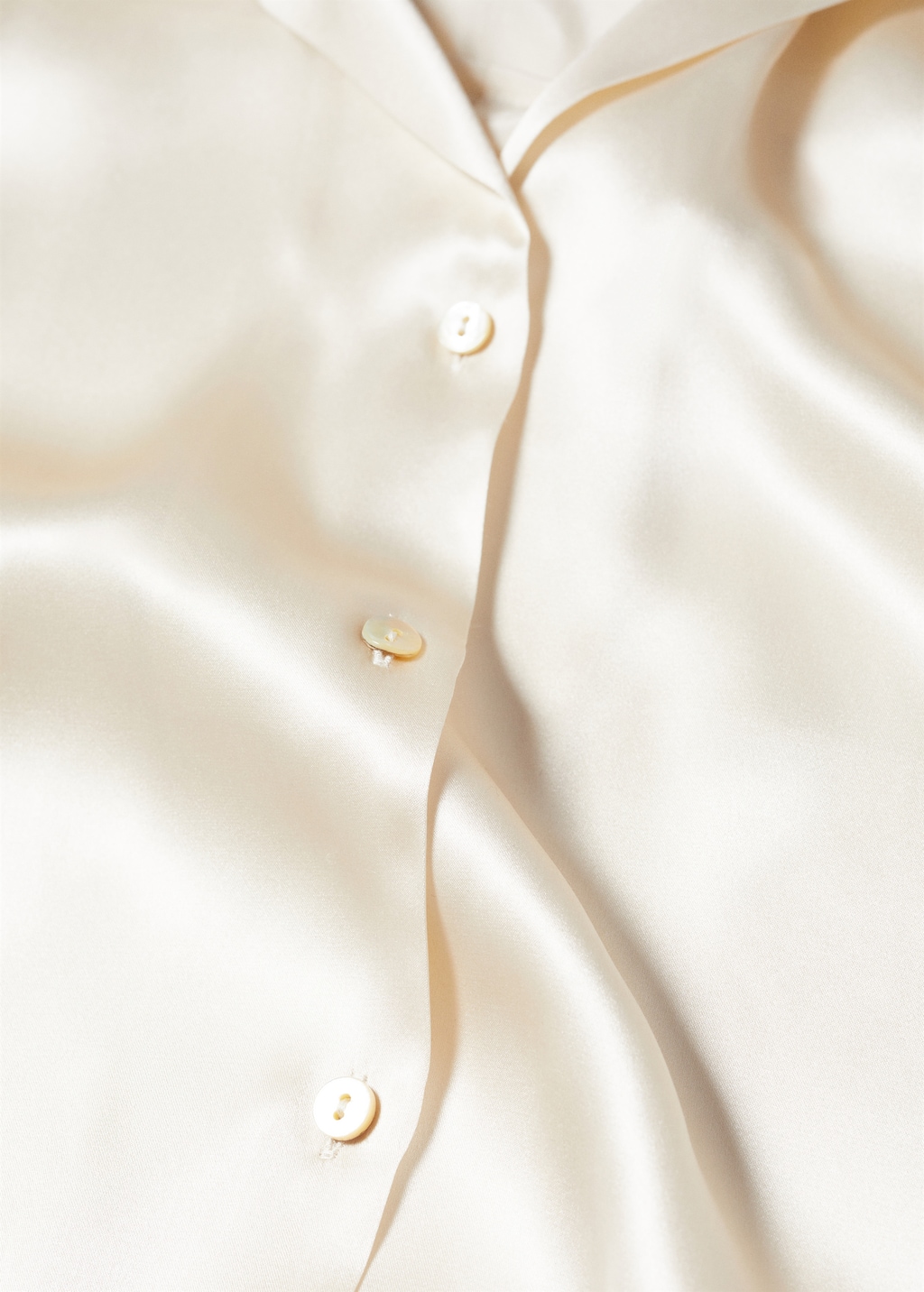 Satin silk shirt - Details of the article 8