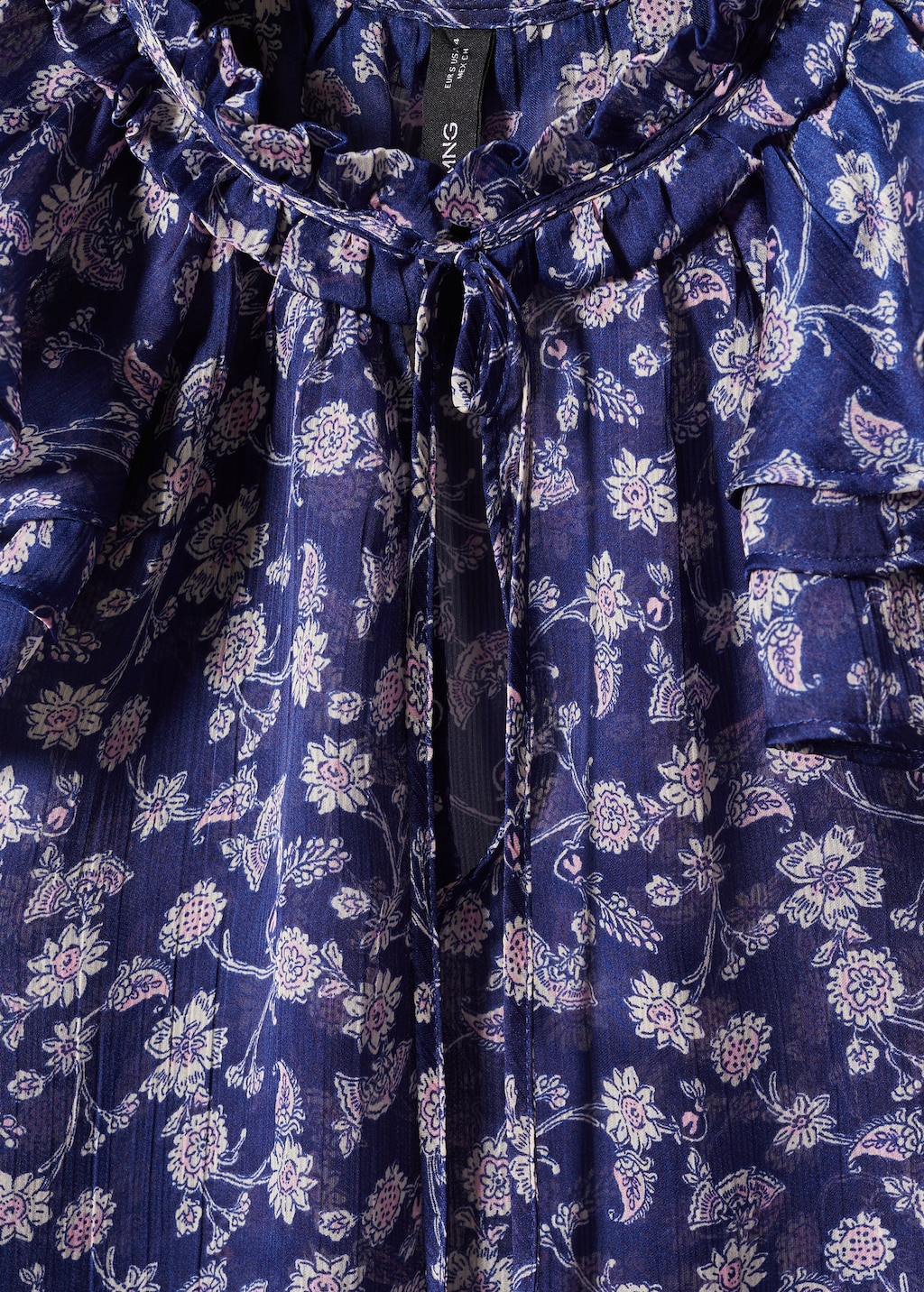 Floral ruffled blouse - Details of the article 8