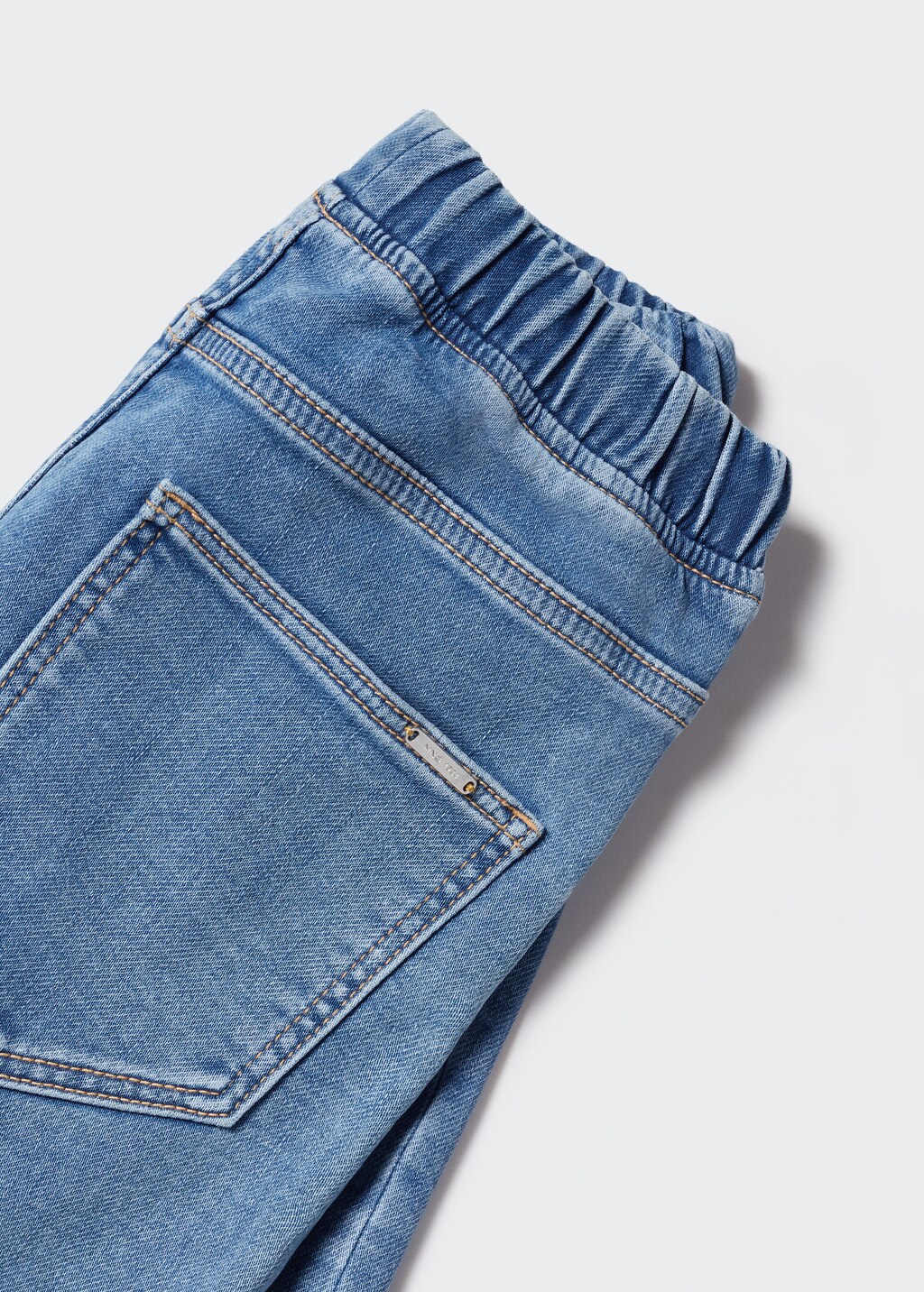 Comfy-fit denim Bermuda shorts - Details of the article 8