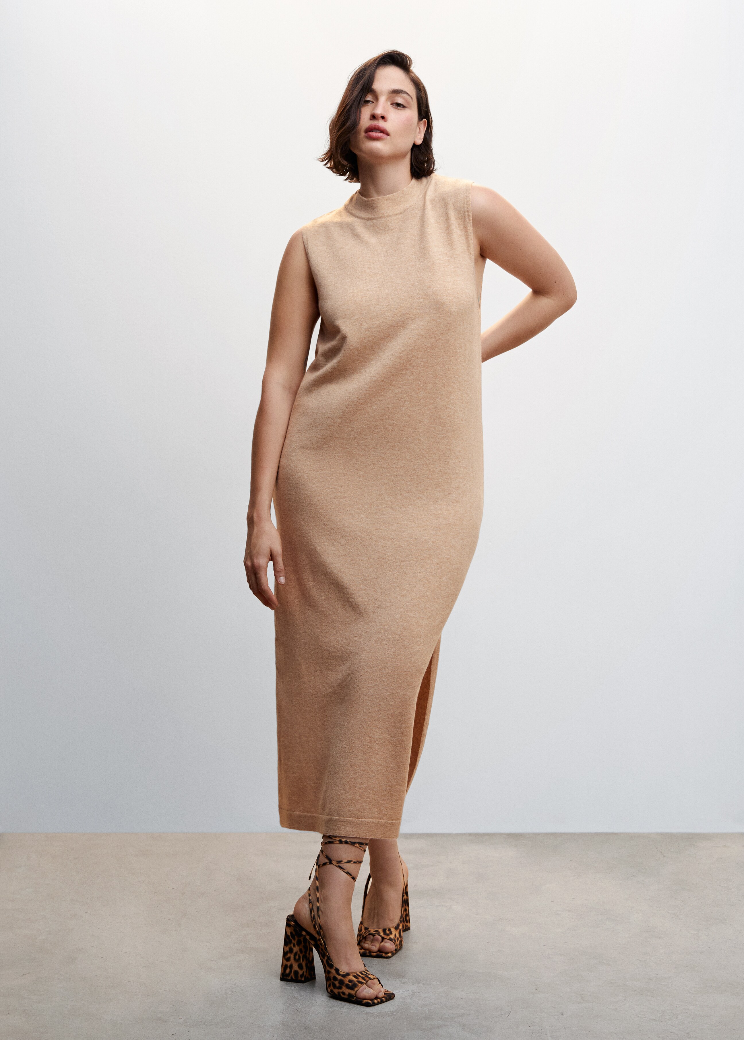 Side slit knit dress