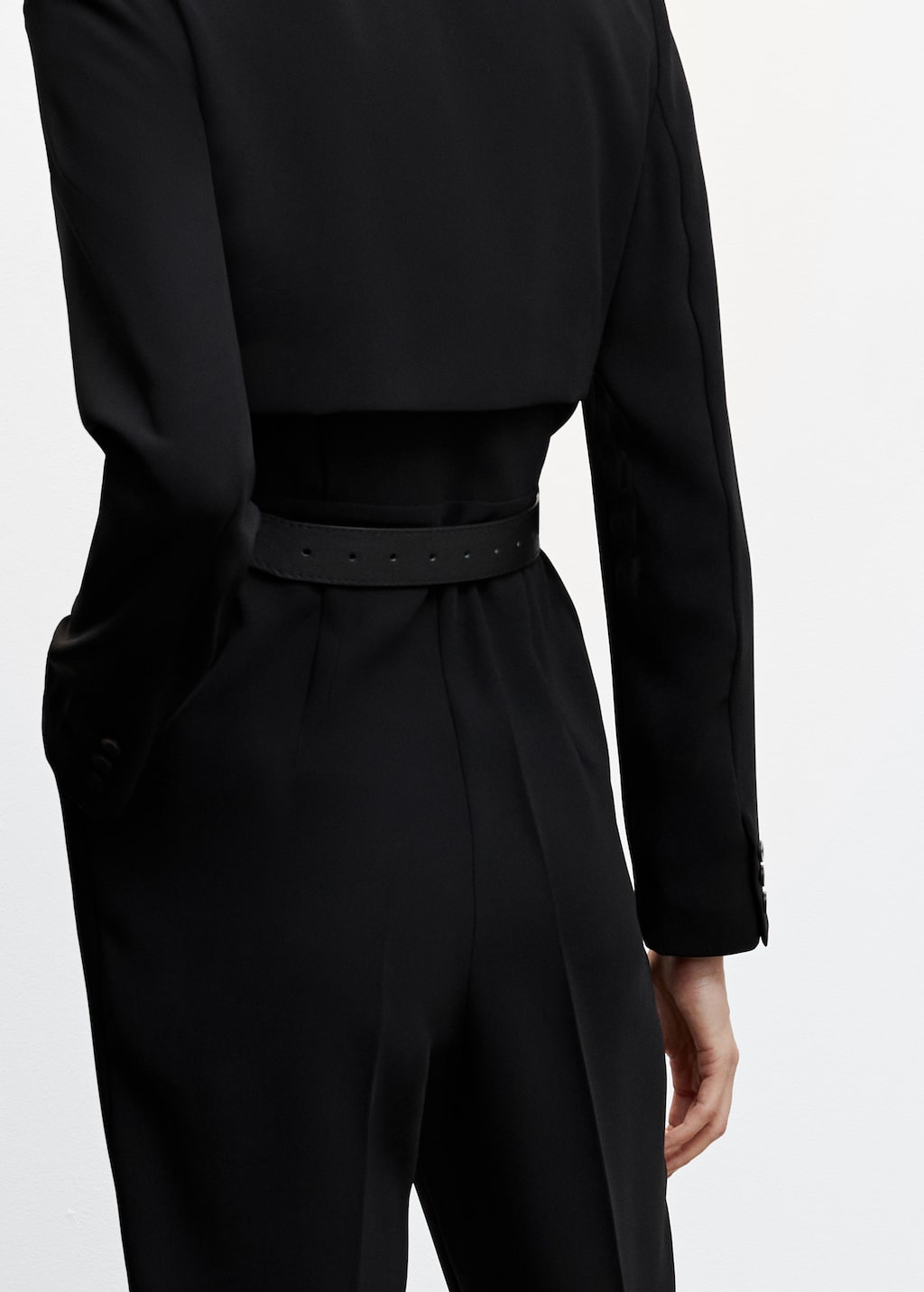 Belt long jumpsuit - Details of the article 6