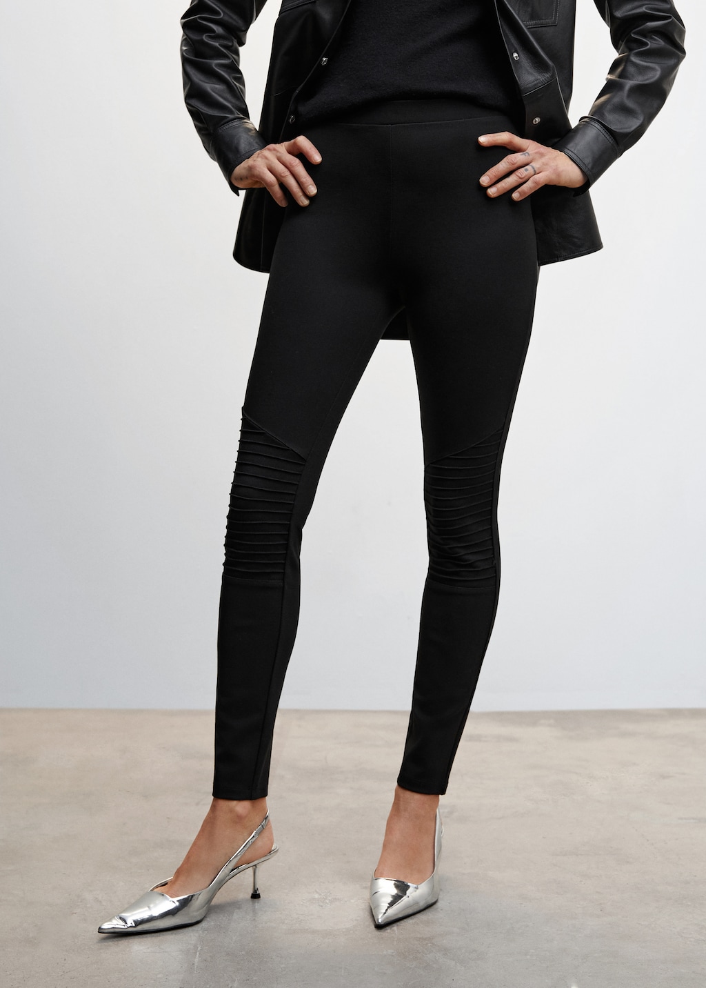 Biker-style leggings - Medium plane