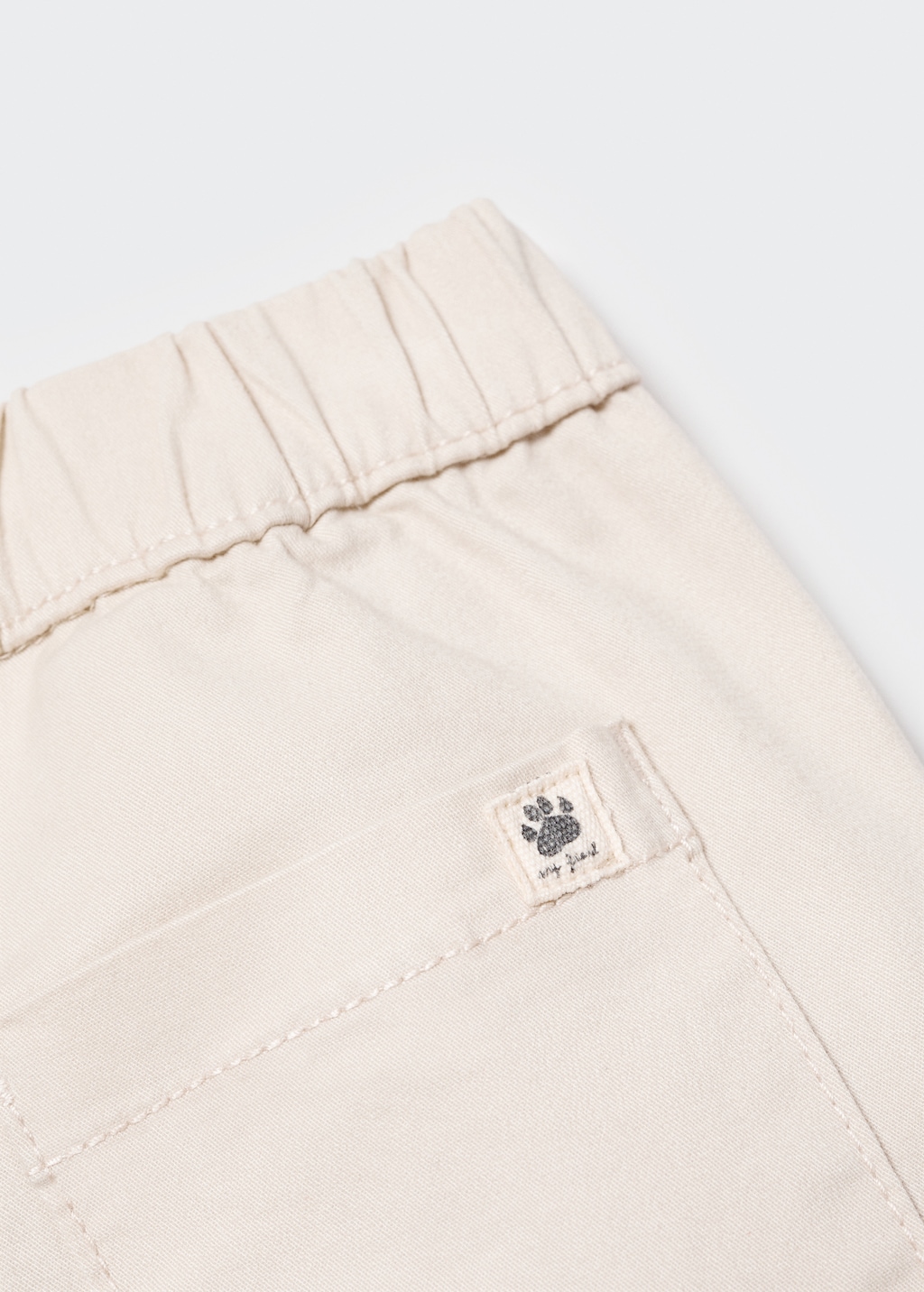 Cargo pants - Details of the article 8