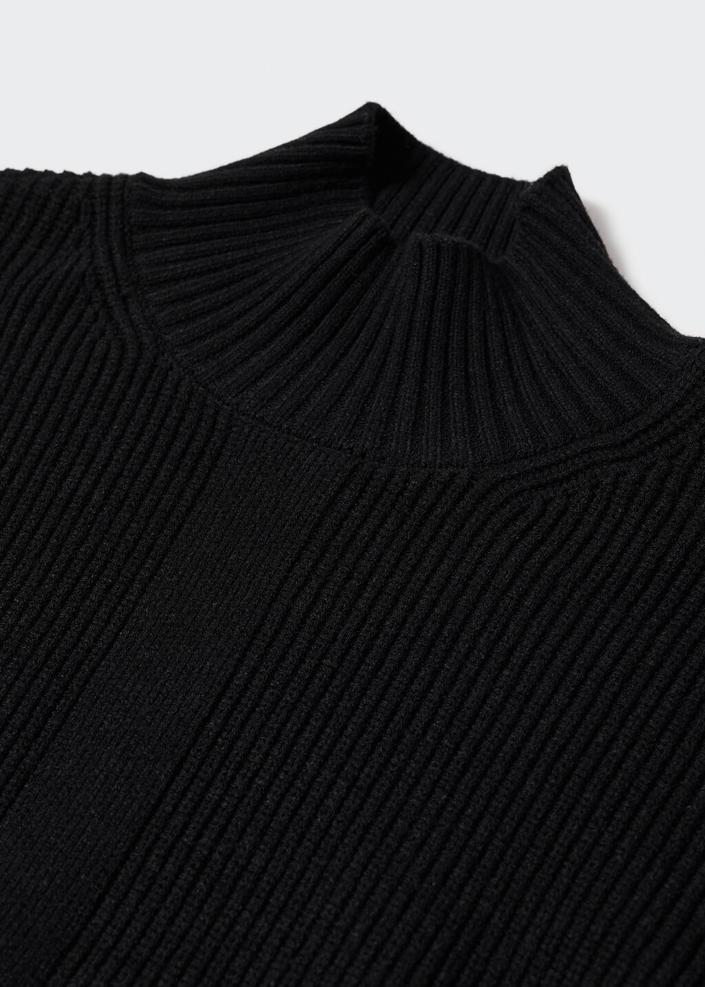 Bicolor high collar sweater - Details of the article 8