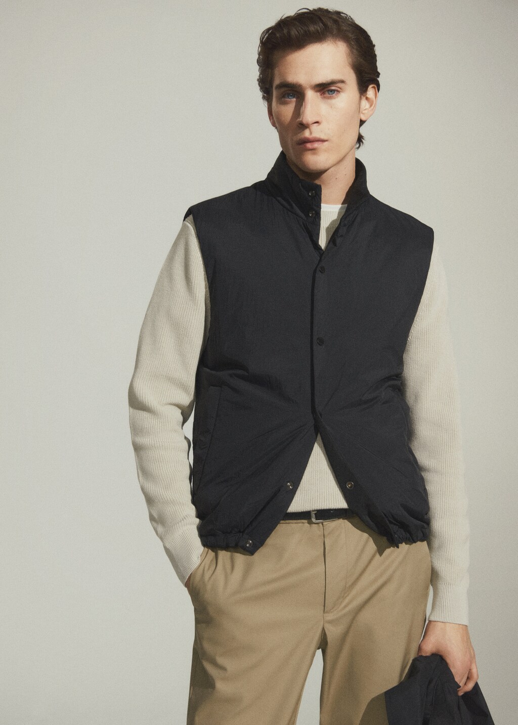 Water-repellent quilted gilet - Details of the article 5