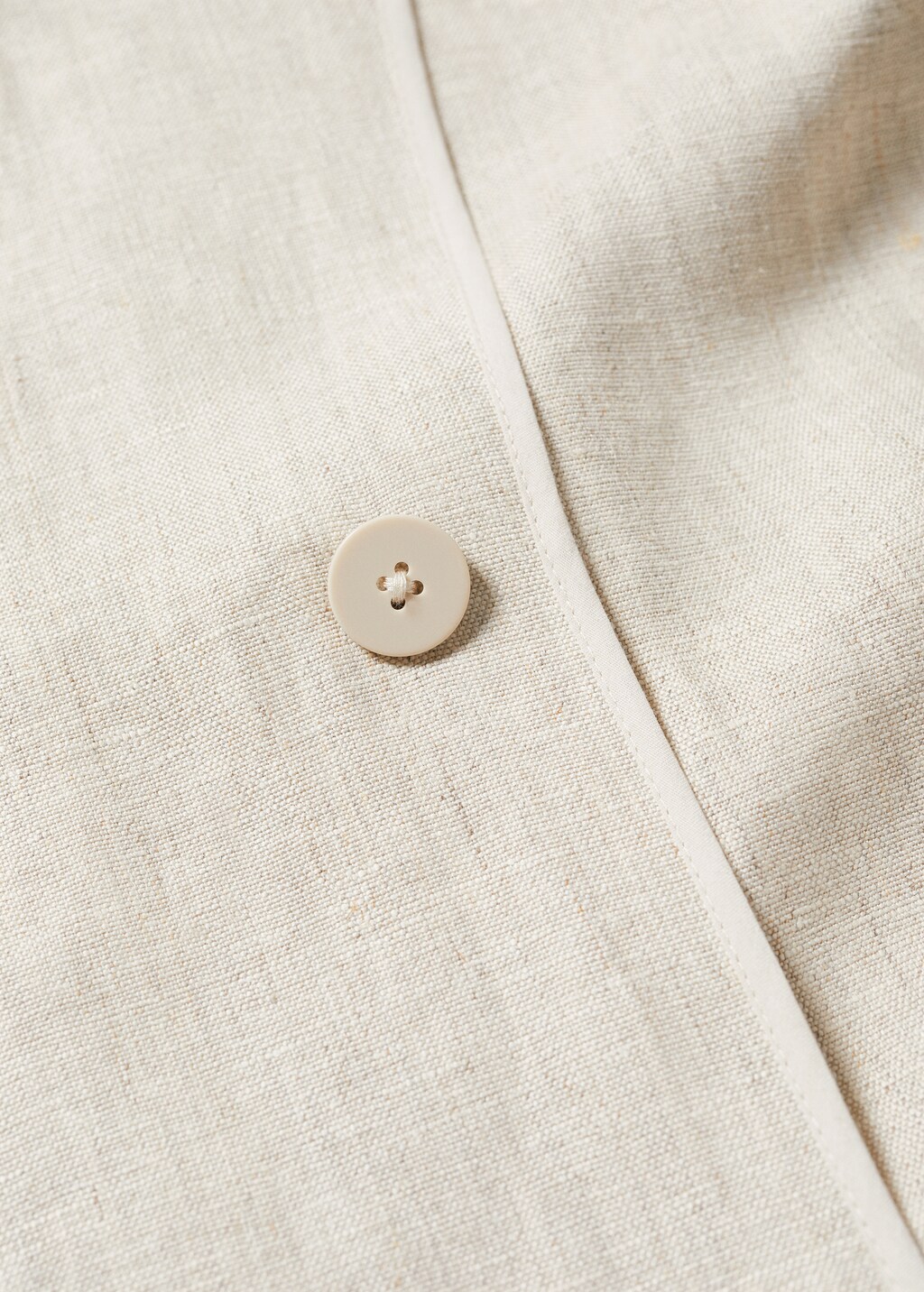 100% linen trench coat - Details of the article 0