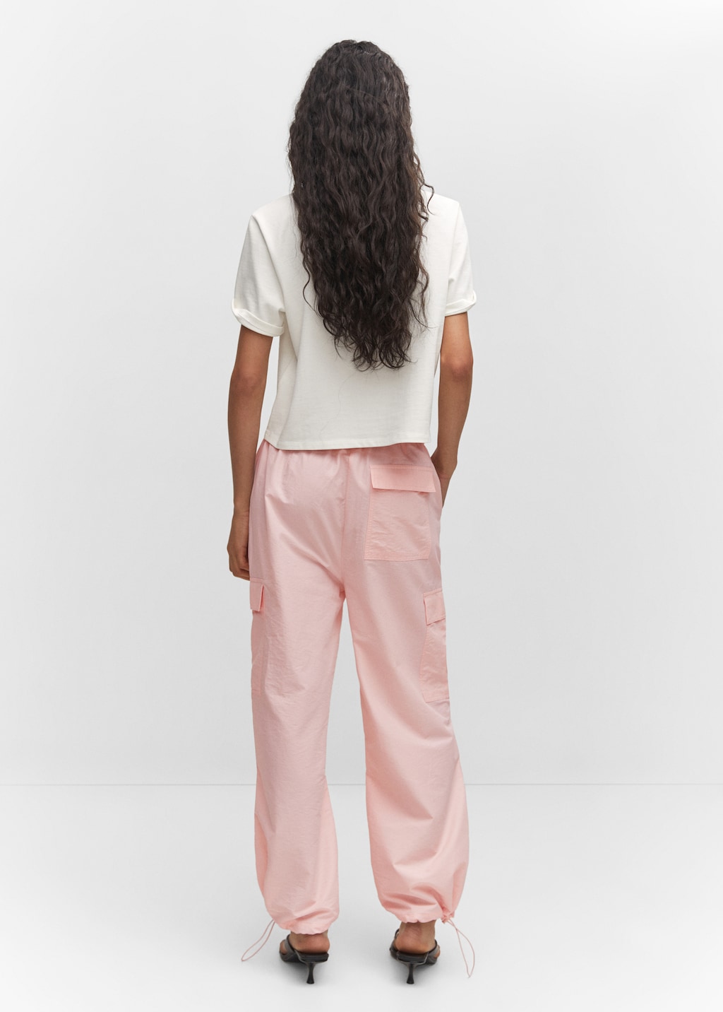 Parachute trousers - Reverse of the article